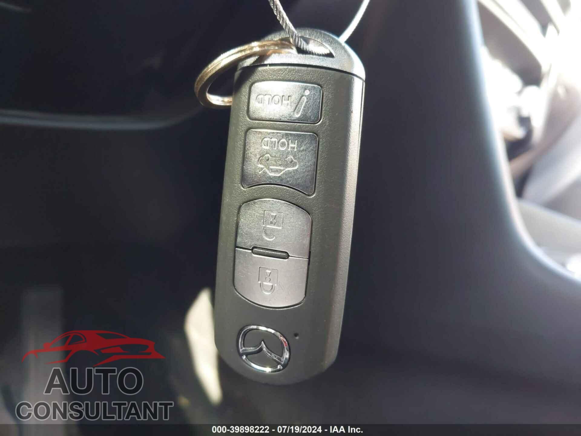 MAZDA MAZDA3 2017 - 3MZBN1V73HM118863