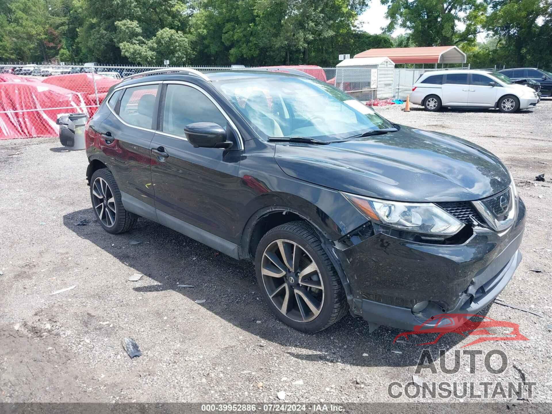 NISSAN ROGUE SPORT 2017 - JN1BJ1CP7HW013568