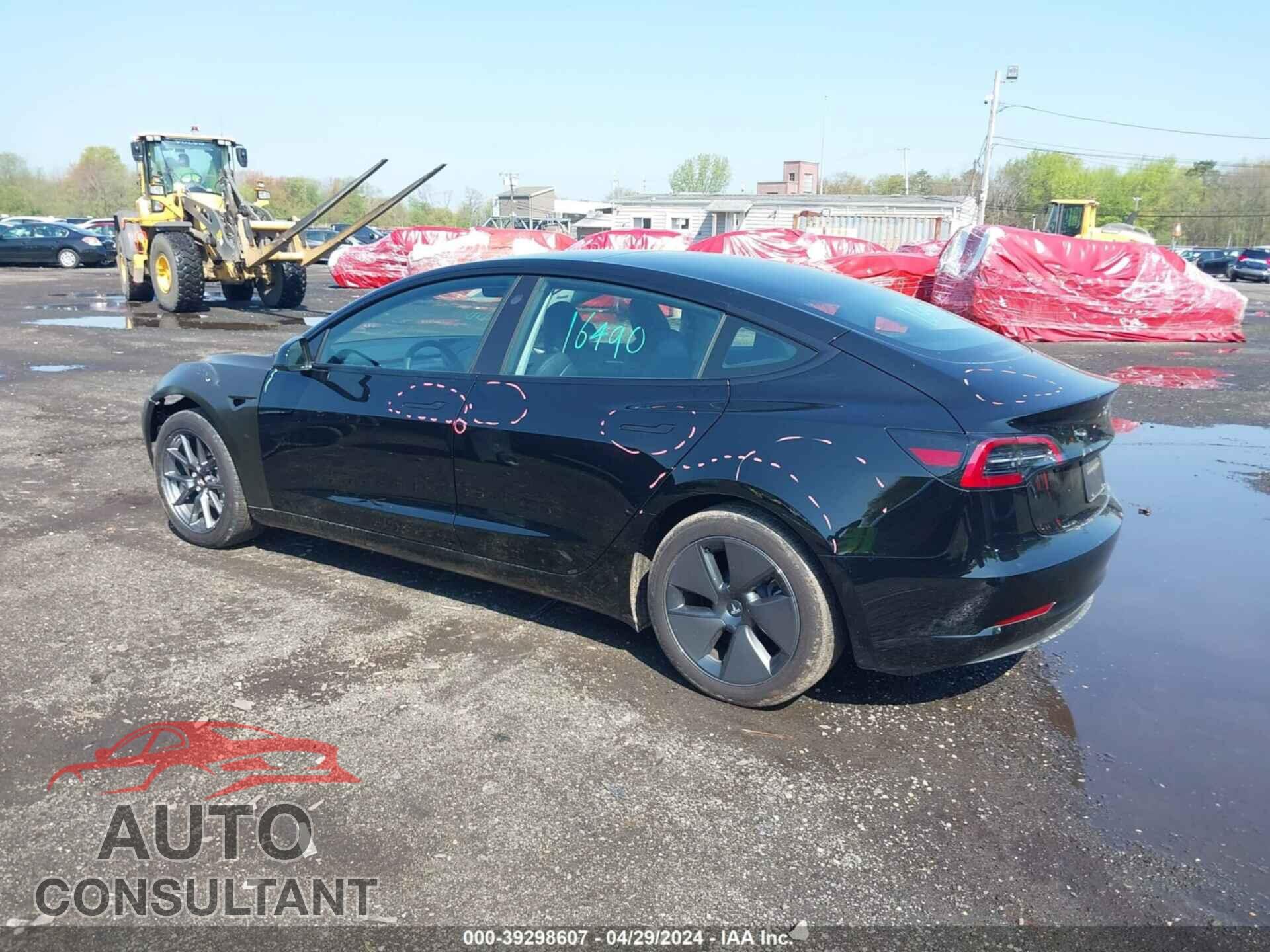TESLA MODEL 3 2023 - 5YJ3E1EAXPF626902