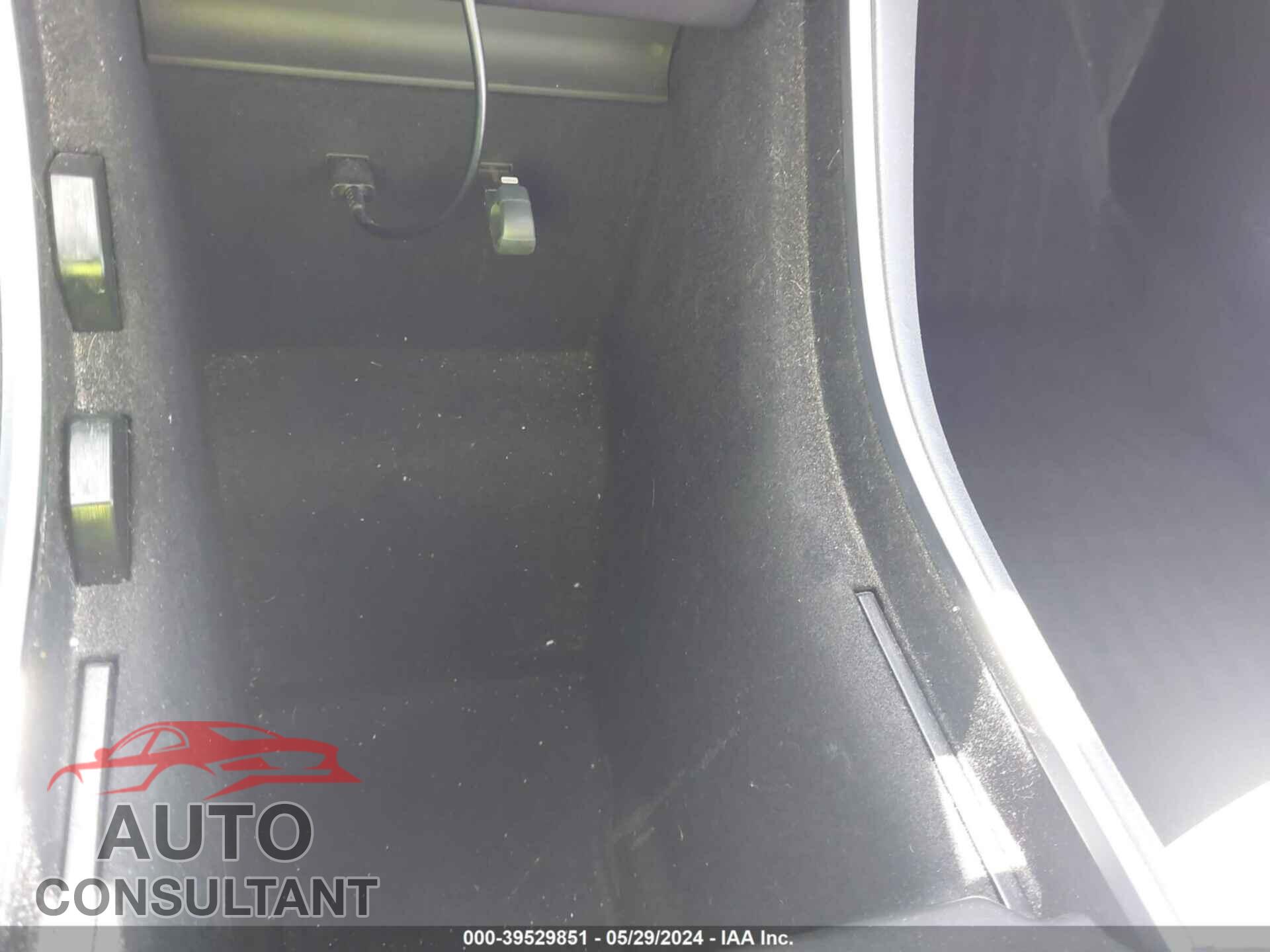 TESLA MODEL 3 2018 - 5YJ3E1EB3JF112146