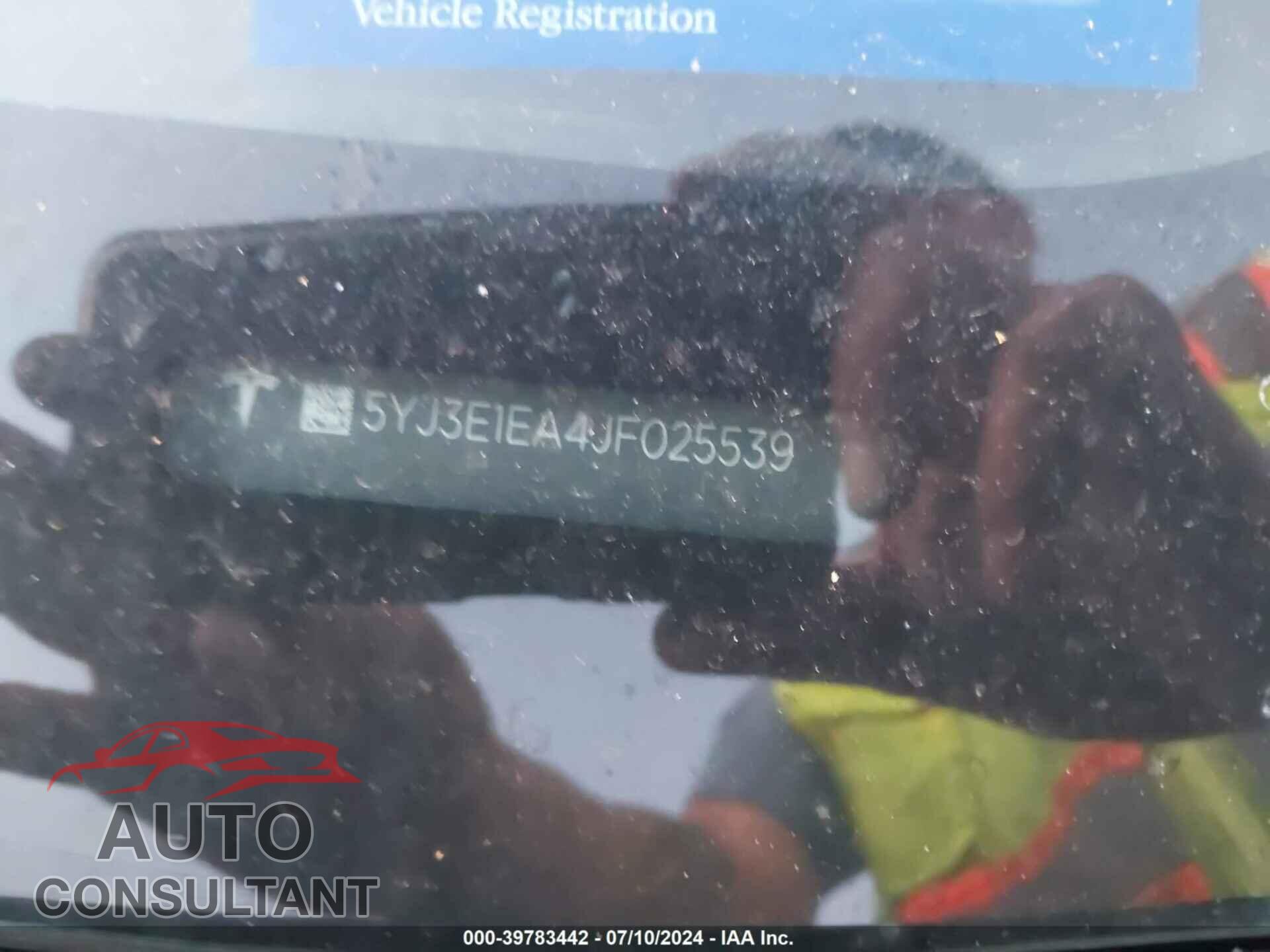 TESLA MODEL 3 2018 - 5YJ3E1EA4JF025539