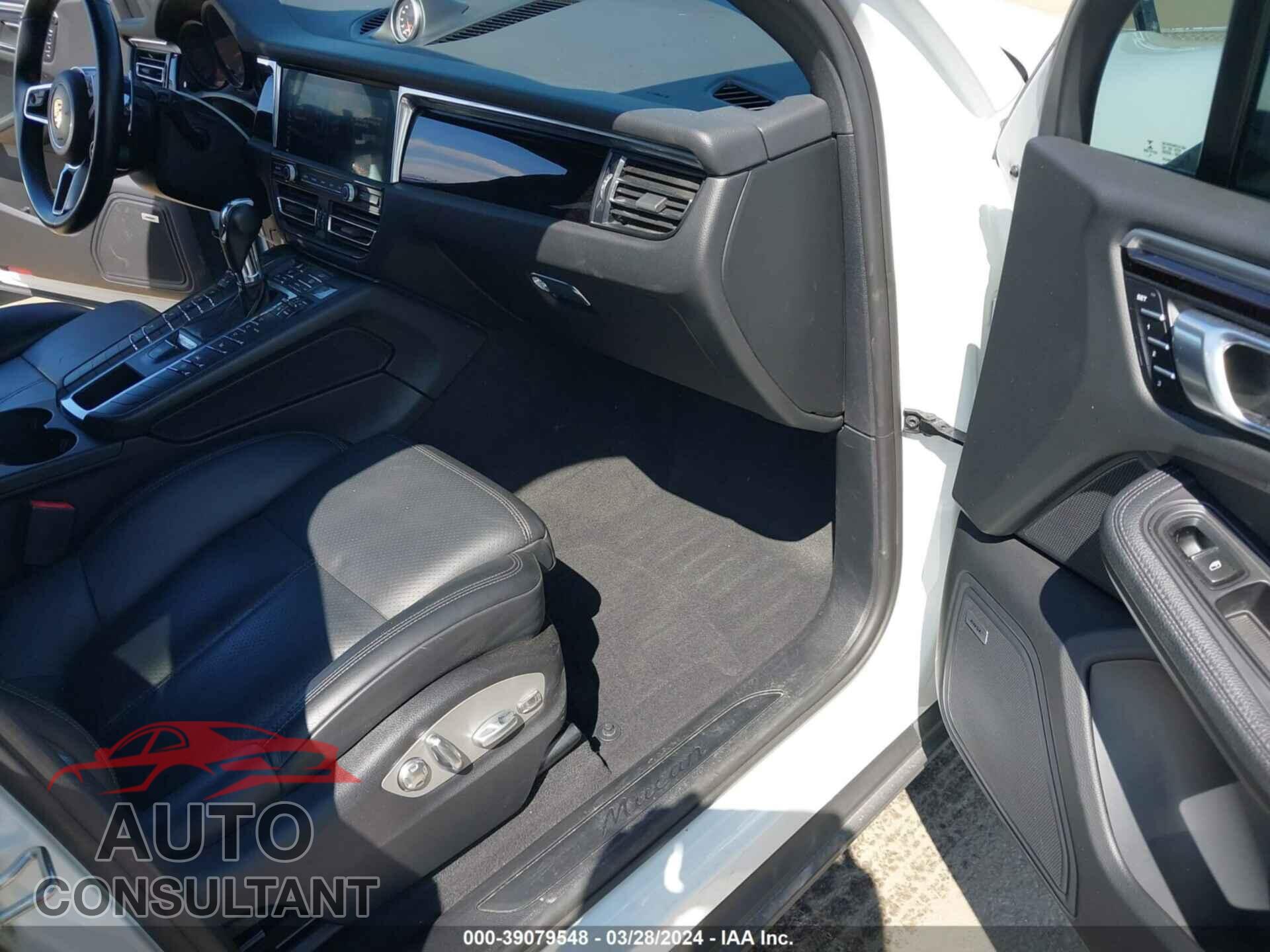 PORSCHE MACAN 2019 - WP1AA2A58KLB00726
