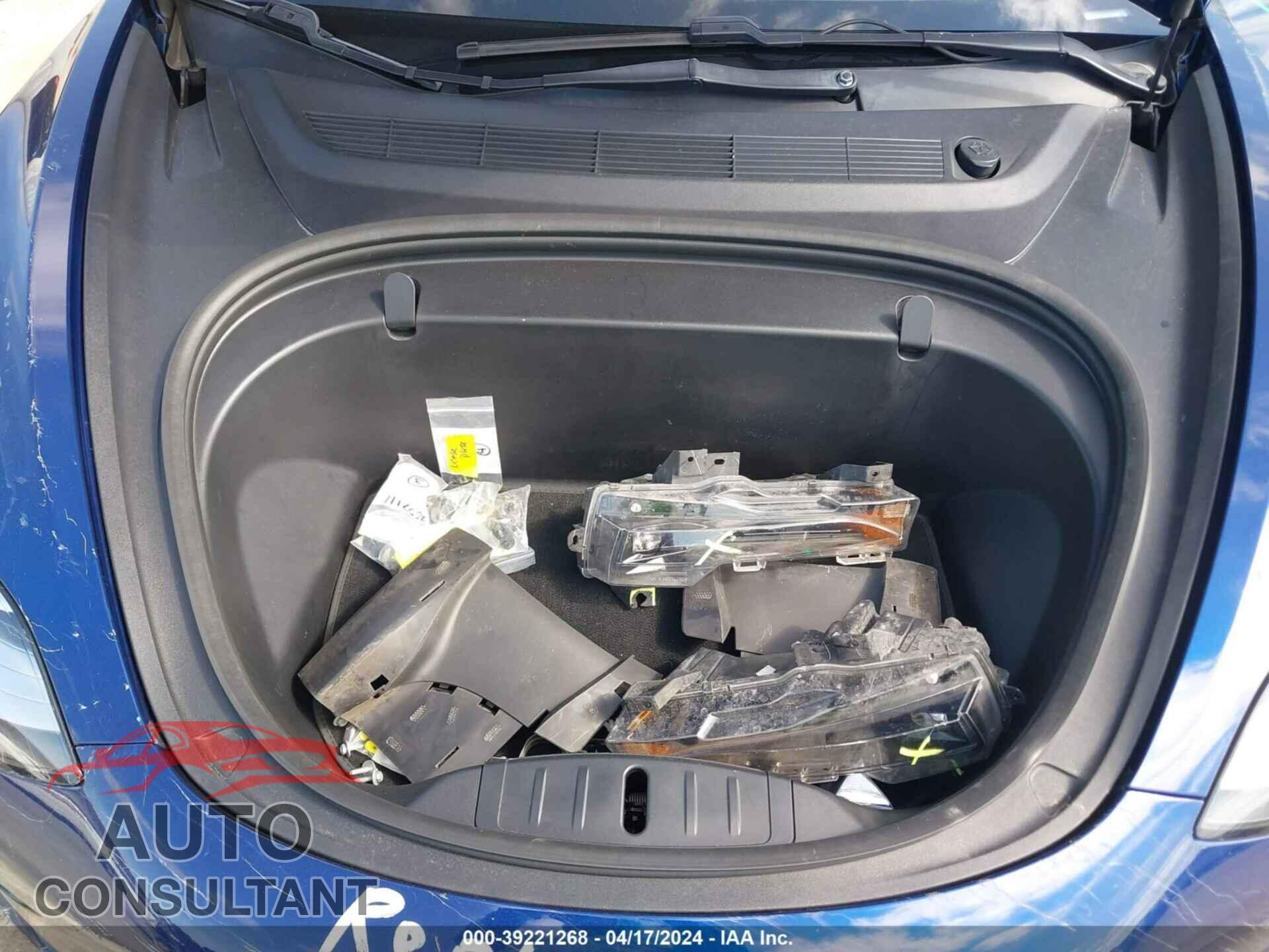 TESLA MODEL 3 2018 - 5YJ3E1EA0JF164454