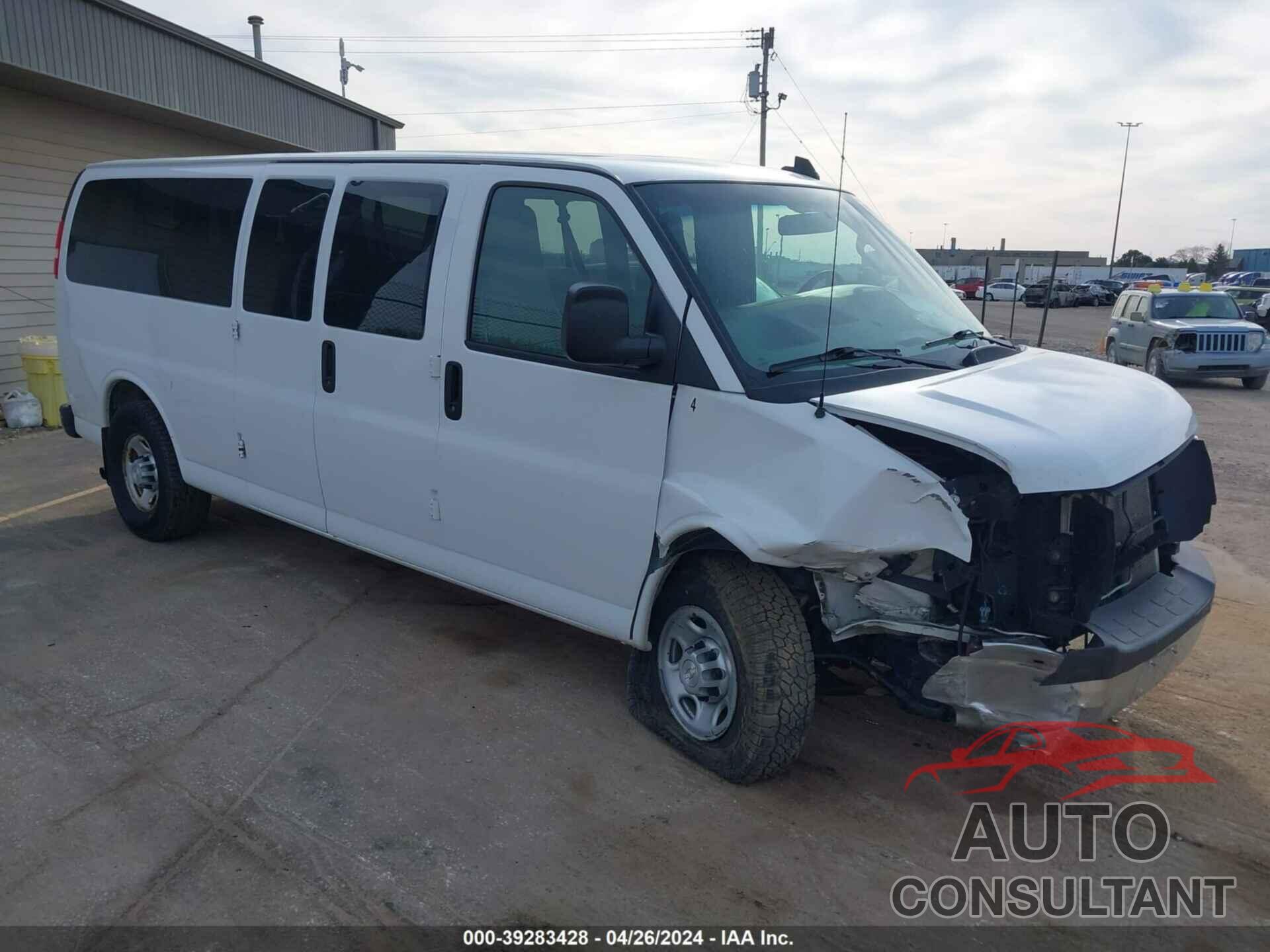 CHEVROLET EXPRESS G3500 2017 - 1GNZGNHG8H1110289