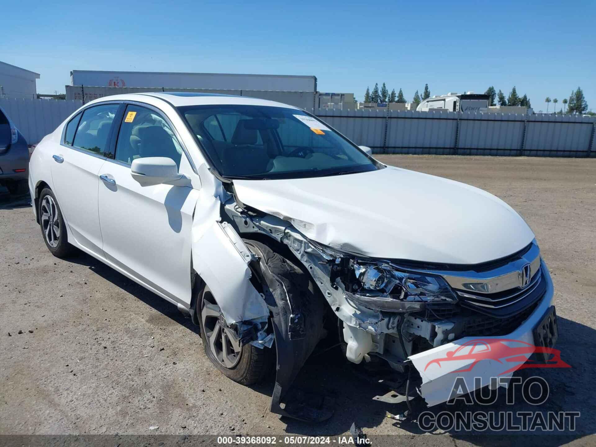 HONDA ACCORD 2016 - 1HGCR3F83GA026826