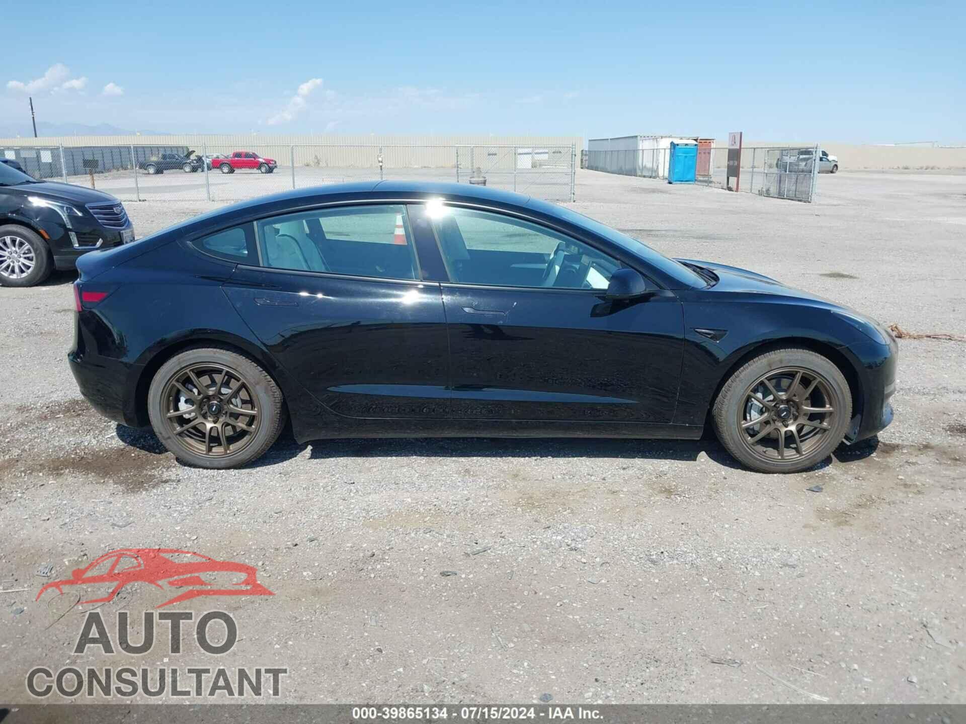 TESLA MODEL 3 2023 - 5YJ3E1EA2PF551340