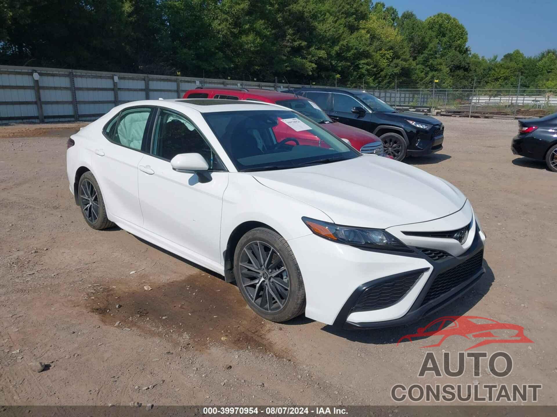 TOYOTA CAMRY 2023 - 4T1T11AK5PU764330