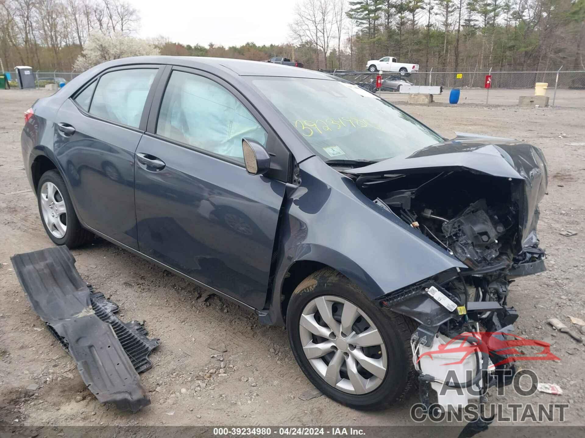 TOYOTA COROLLA 2018 - 2T1BURHE2JC034479