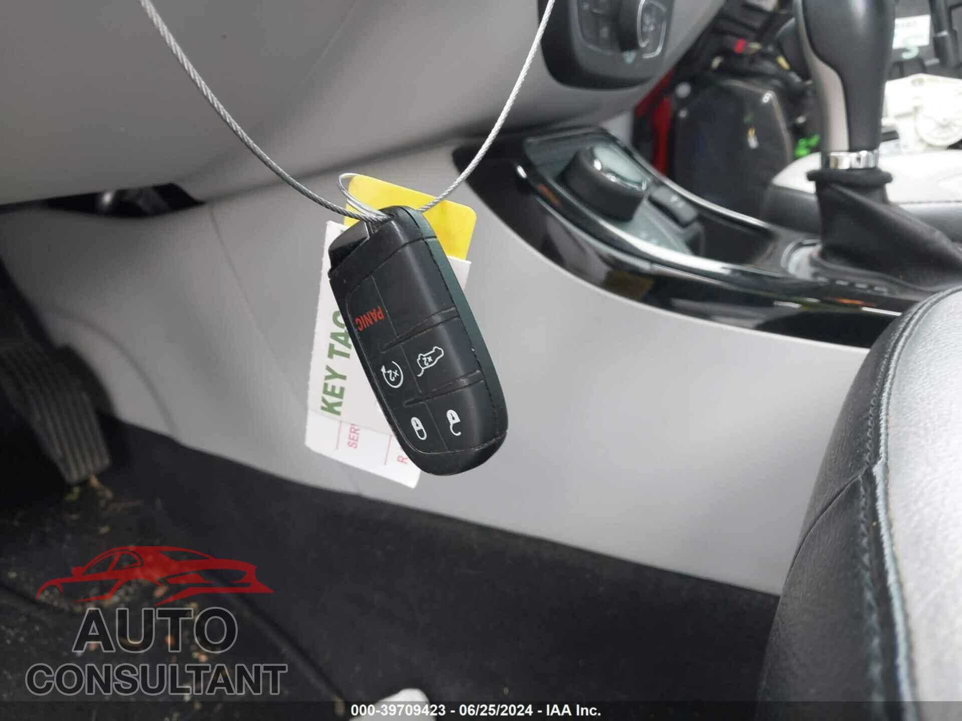 JEEP COMPASS 2018 - 3C4NJDCB6JT401158