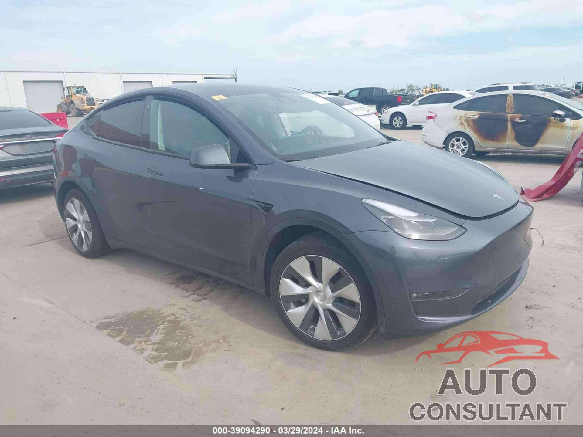 TESLA MODEL Y 2023 - 7SAYGAEE7PF768825