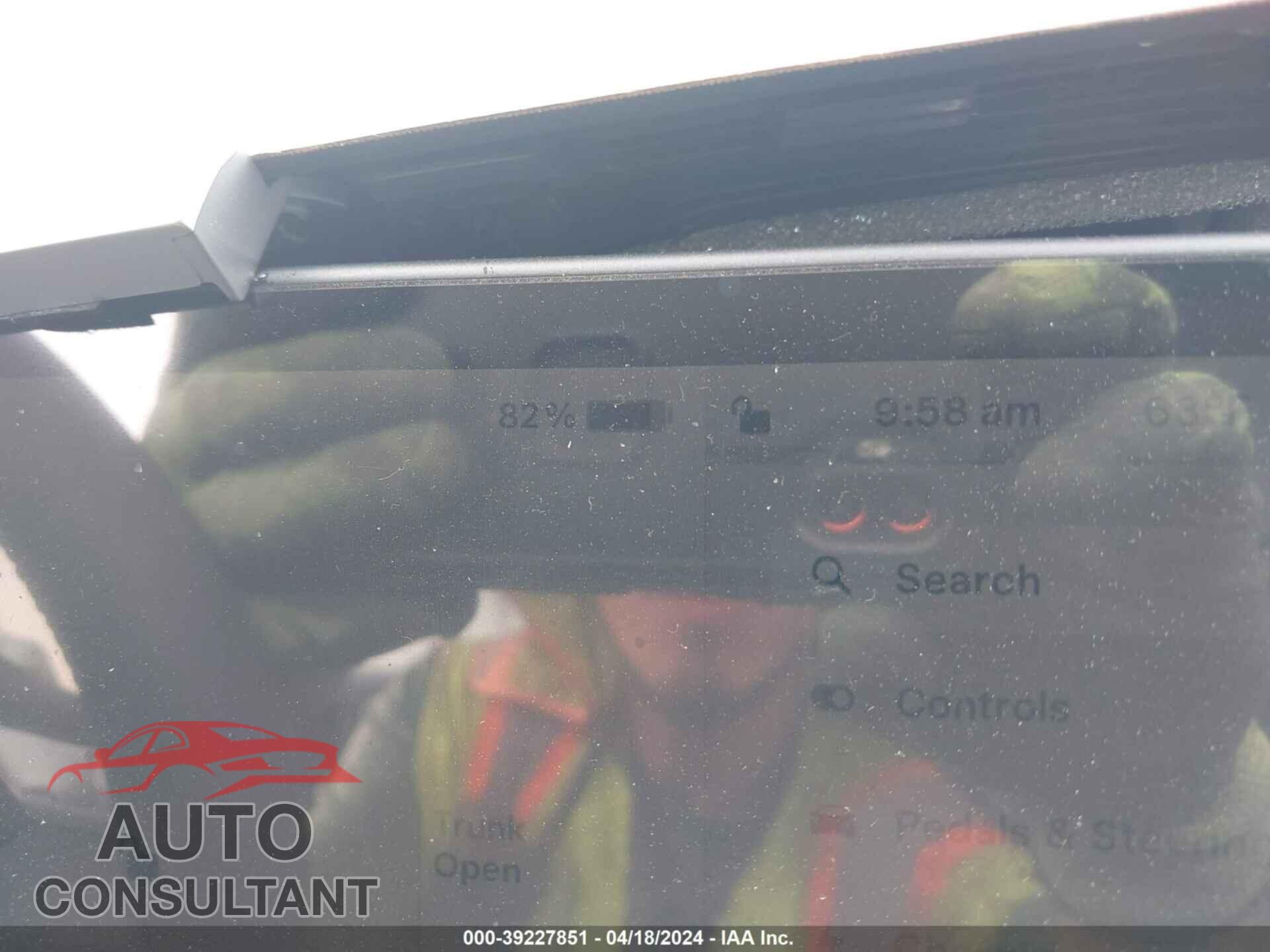 TESLA MODEL 3 2023 - 5YJ3E1EB4PF670970