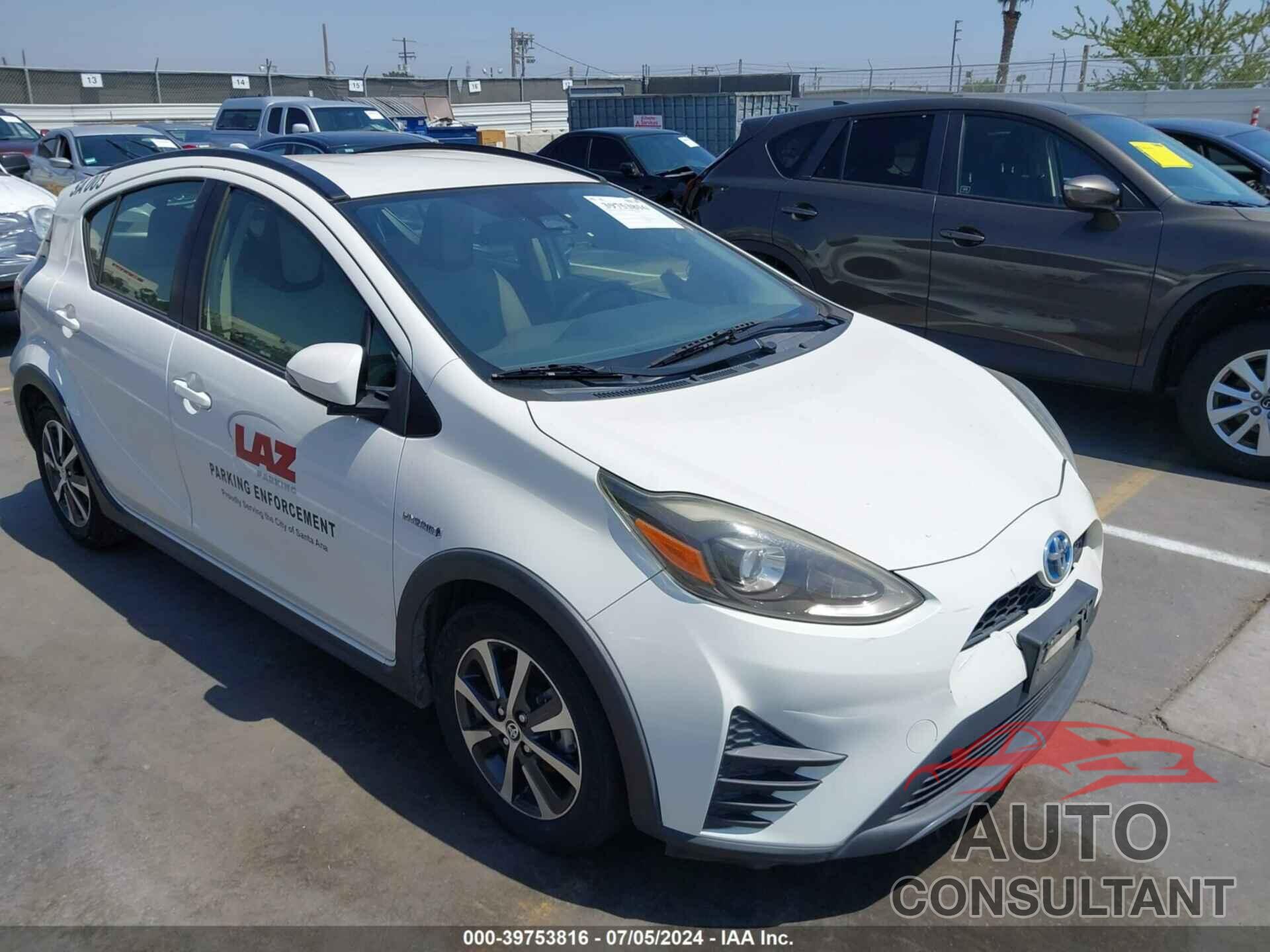 TOYOTA PRIUS C 2018 - JTDKDTB33J1600142