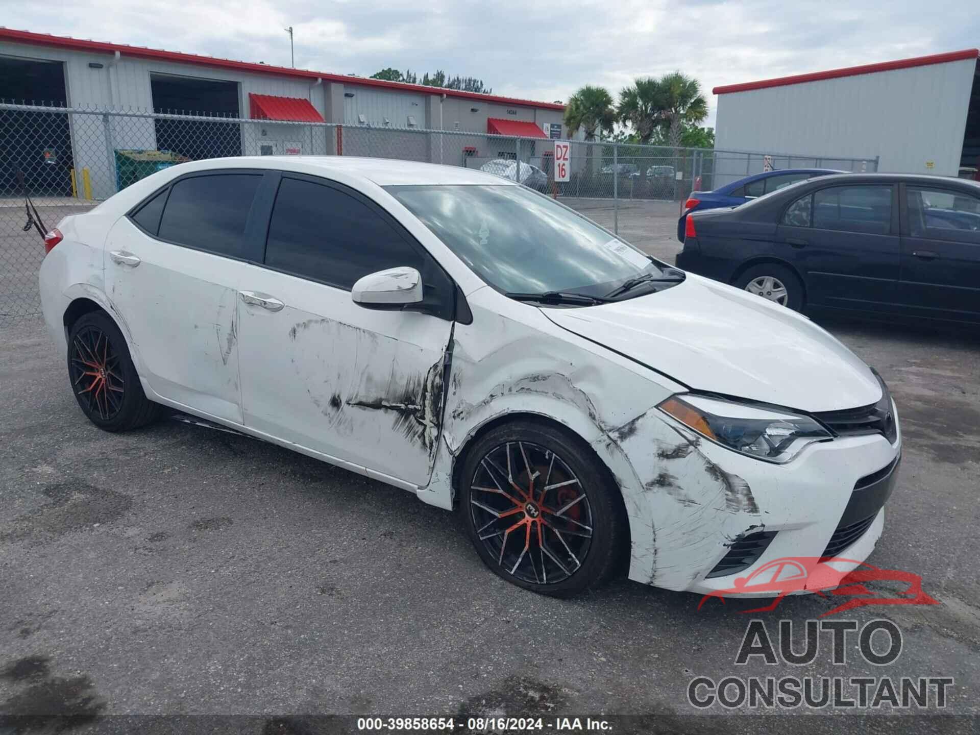 TOYOTA COROLLA 2016 - 5YFBURHE8GP496375