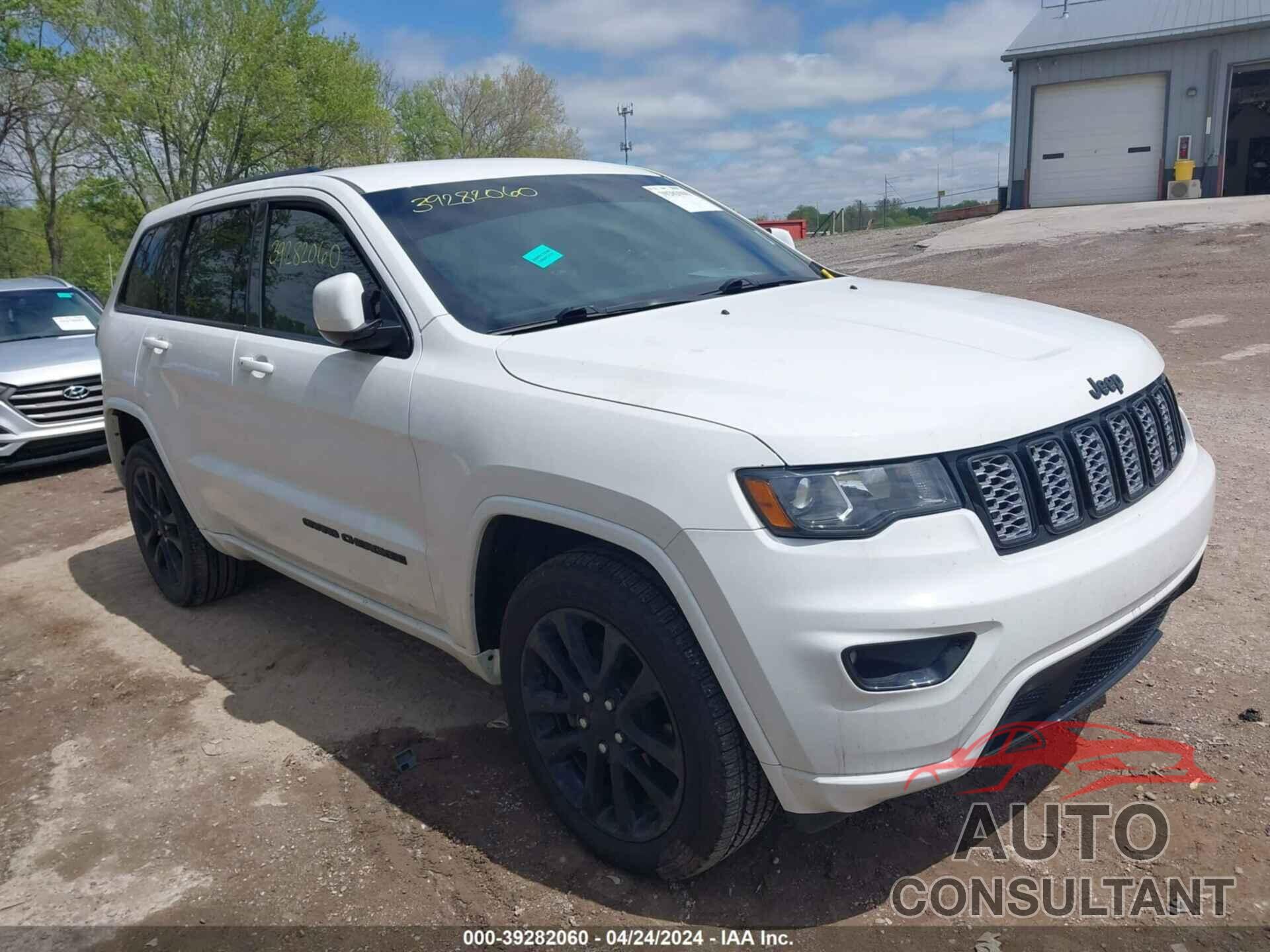 JEEP GRAND CHEROKEE 2018 - 1C4RJFAG5JC220513