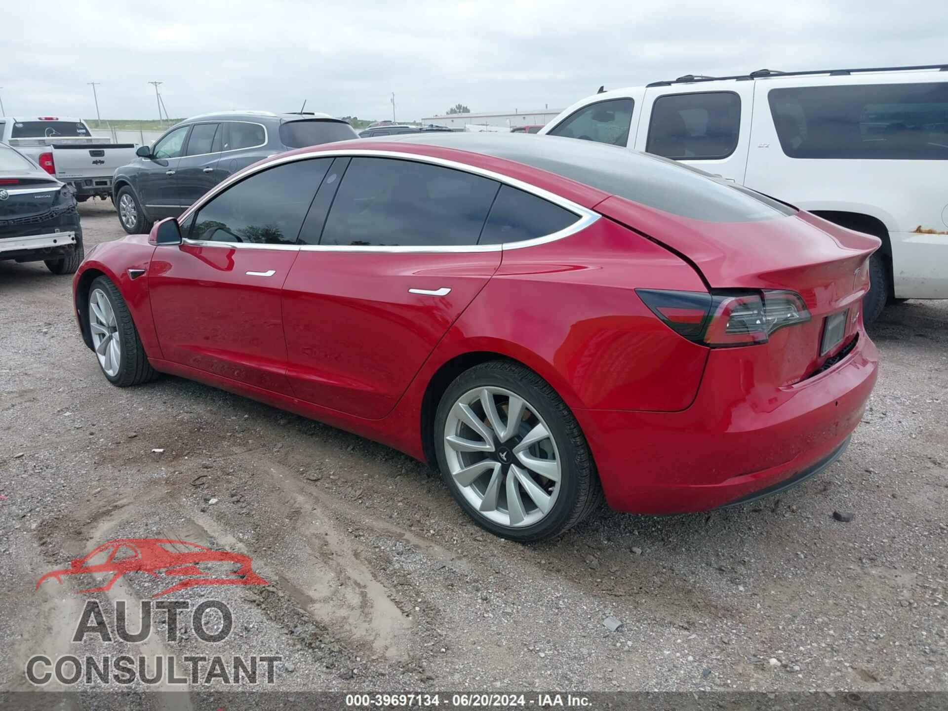 TESLA MODEL 3 2019 - 5YJ3E1EBXKF193857