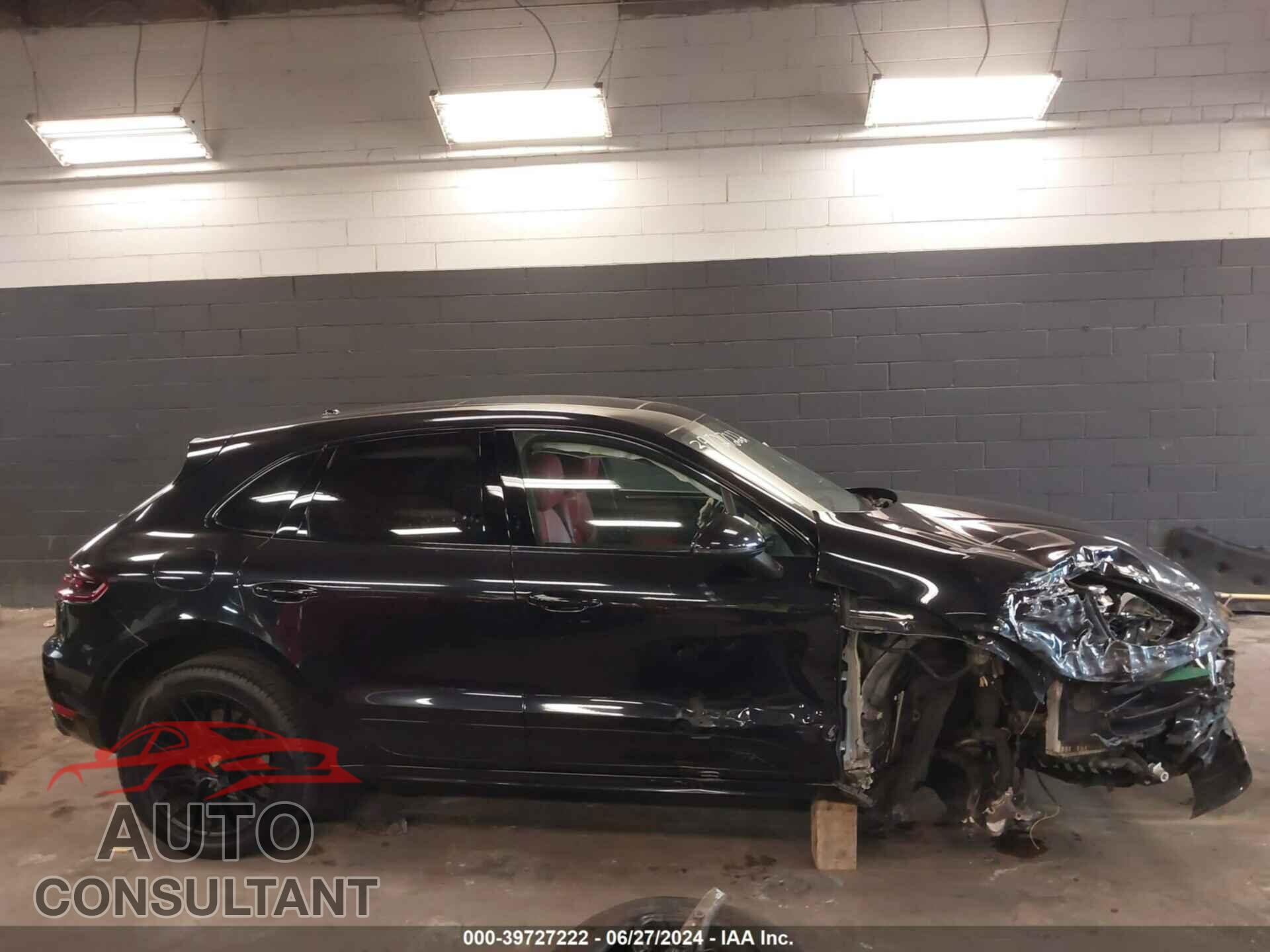 PORSCHE MACAN 2017 - WP1AG2A55HLB55979