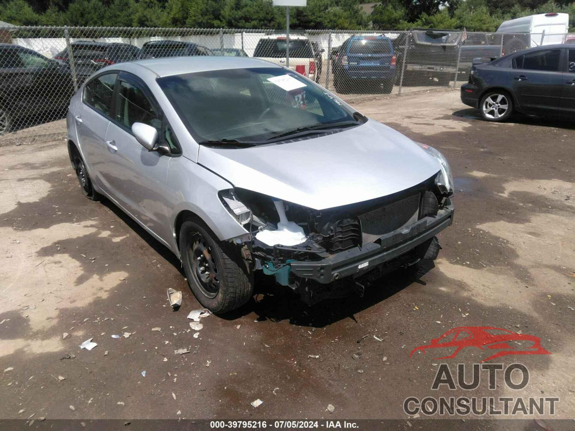 KIA FORTE 2016 - KNAFK4A60G5565129