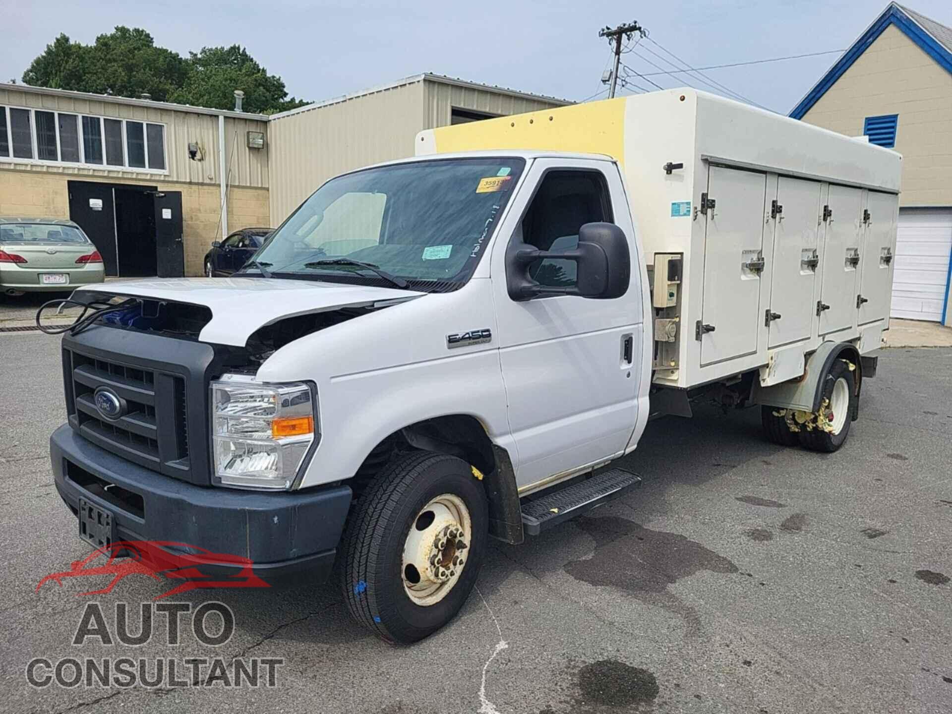 FORD ECONOLINE 2017 - 1FDXE4FS4HDC69022