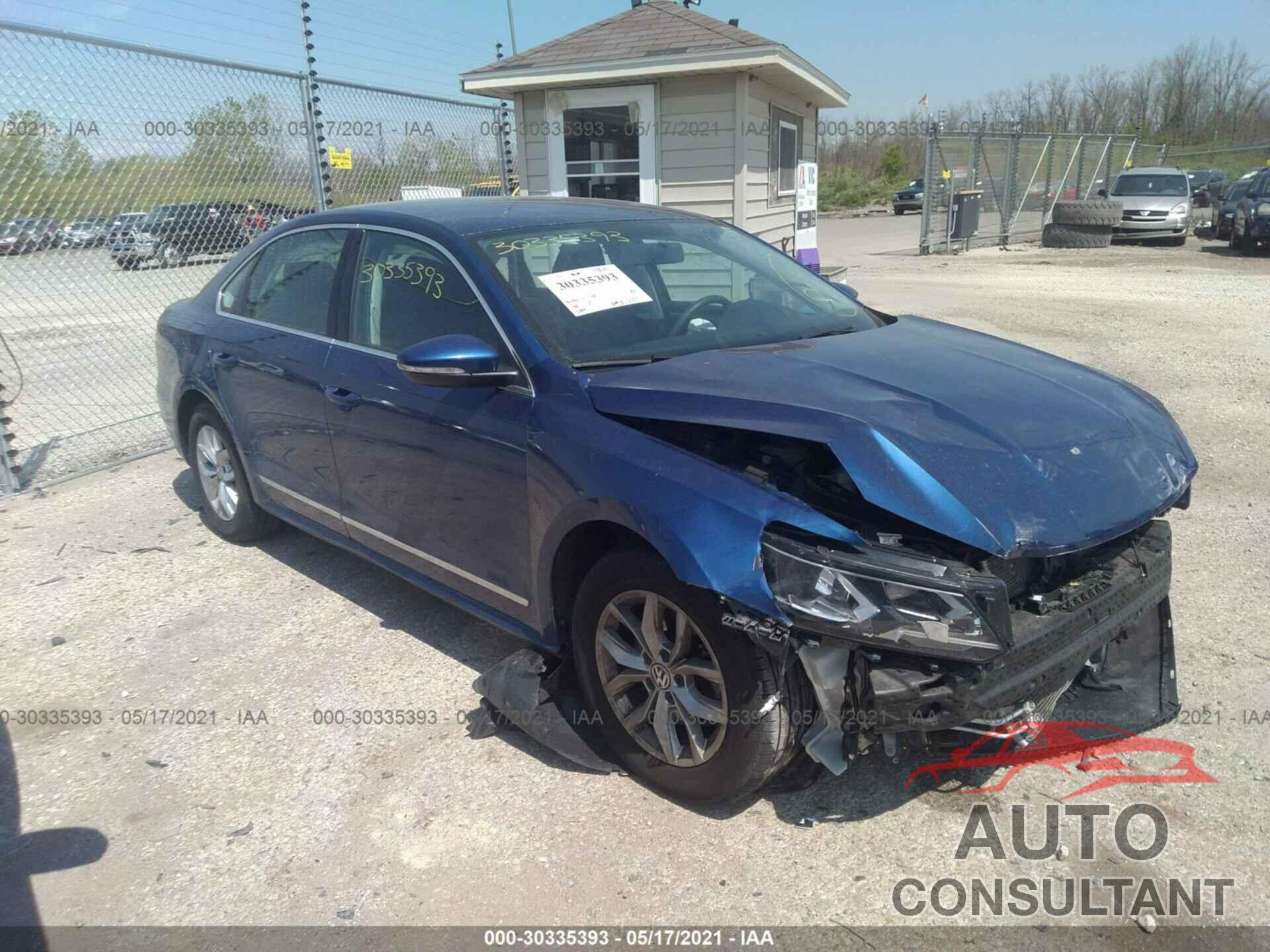 VOLKSWAGEN PASSAT 2016 - 1VWAT7A35GC041467