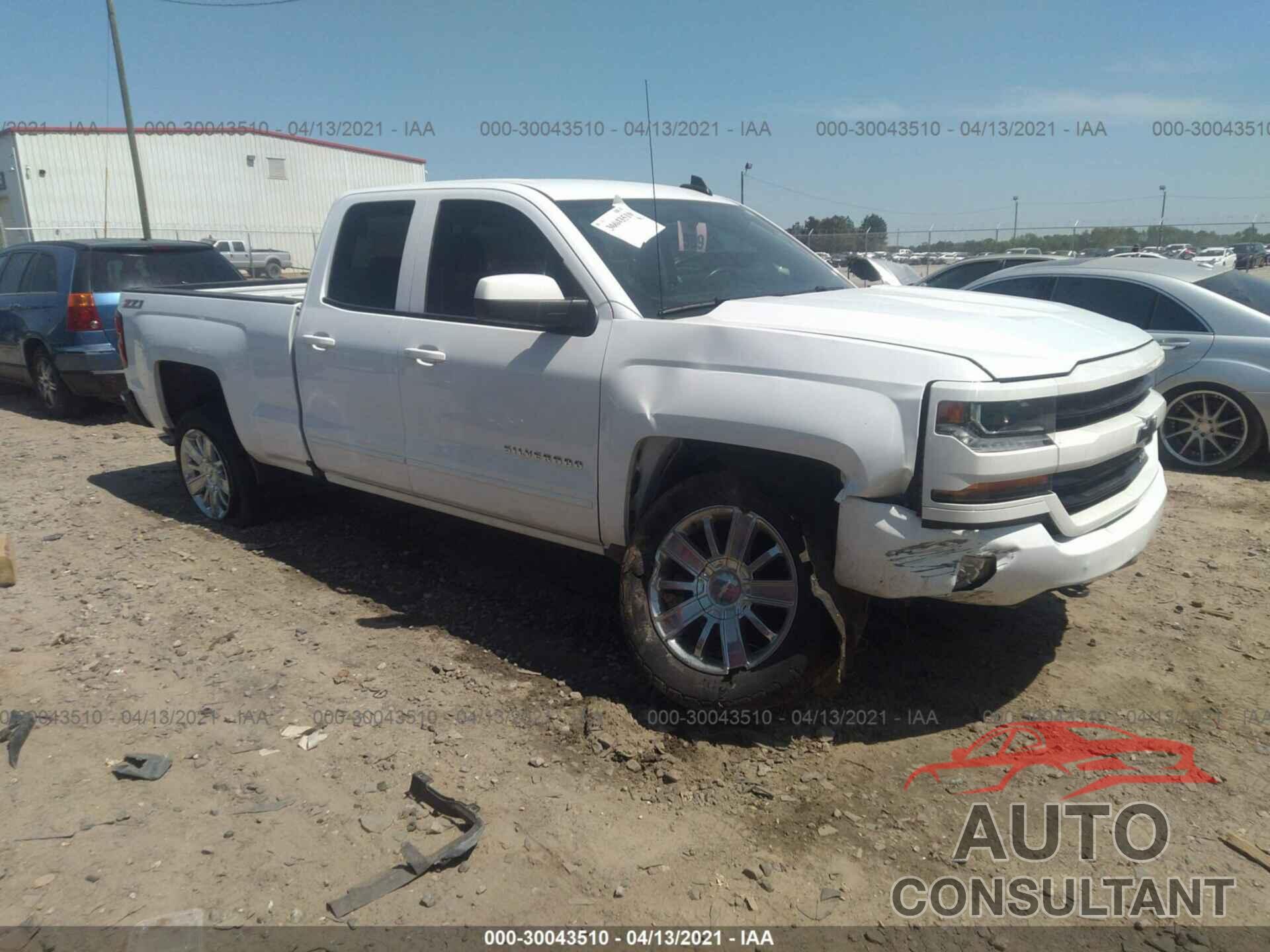 CHEVROLET SILVERADO 1500 2017 - 1GCVKREC8HZ343251