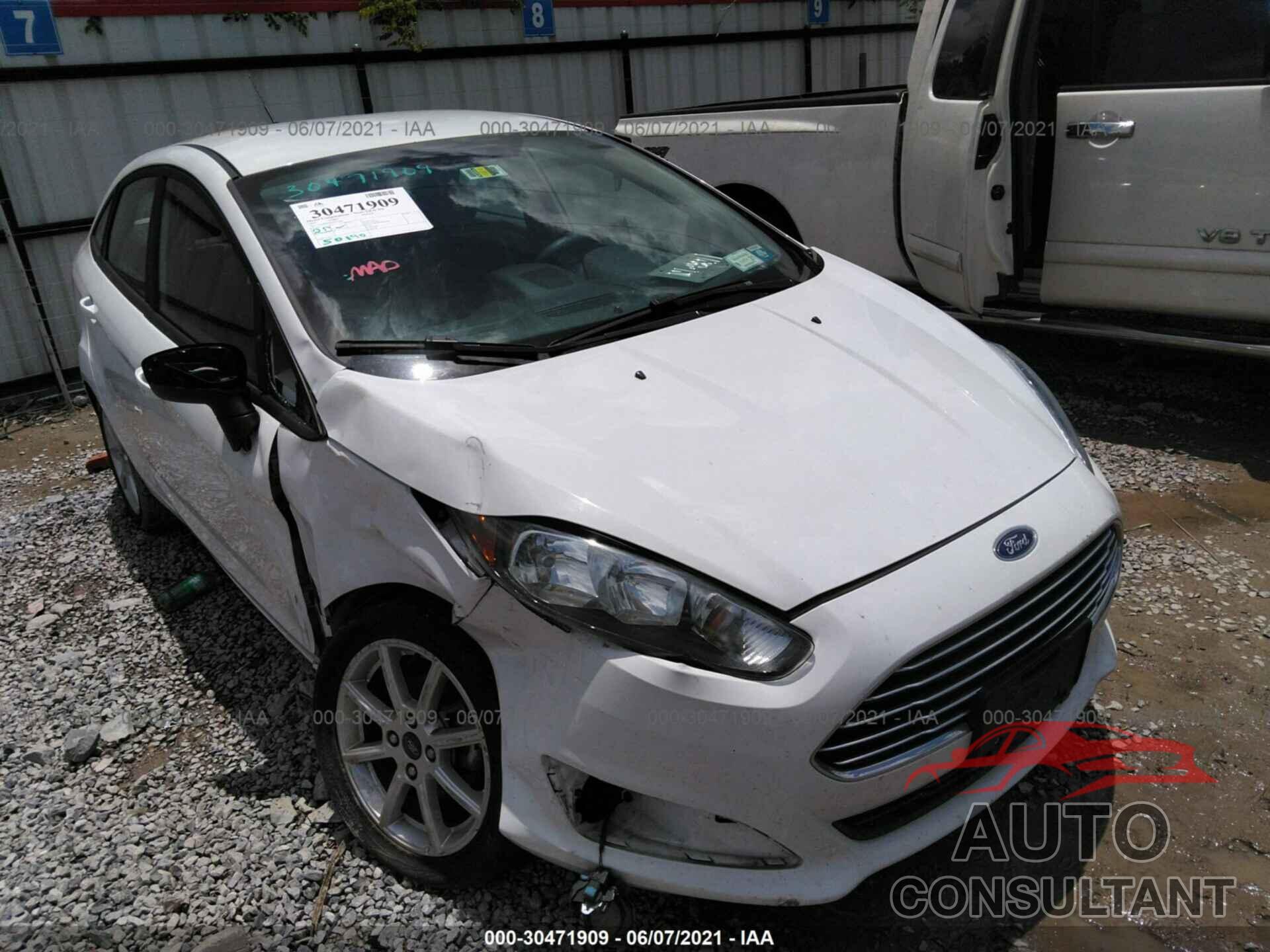 FORD FIESTA 2019 - 3FADP4BJ9KM137647