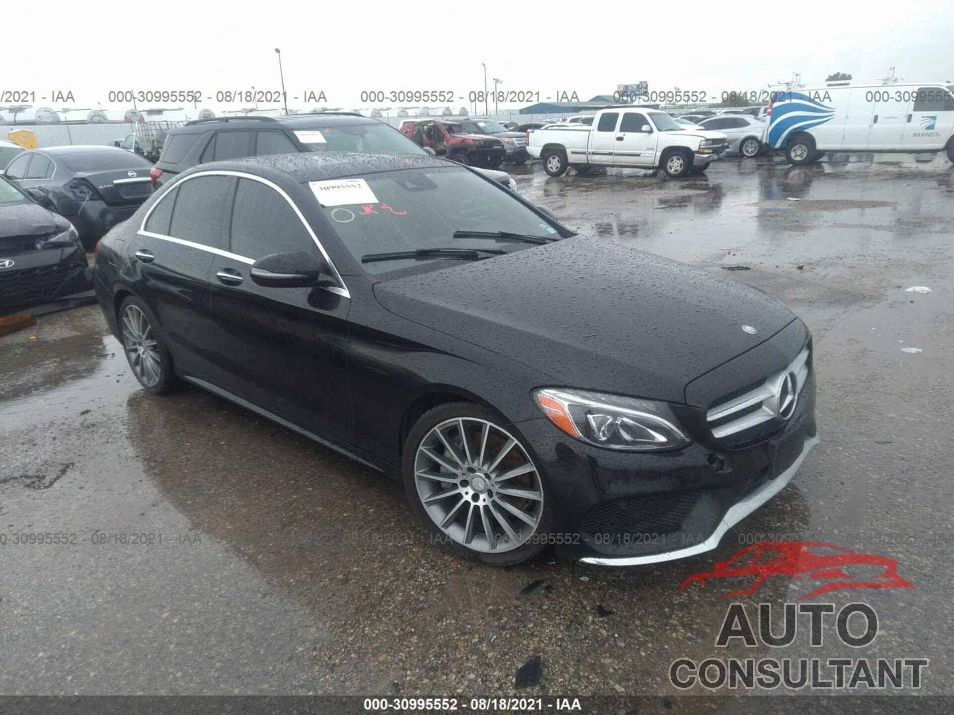 MERCEDES-BENZ C-CLASS 2016 - 55SWF4JB9GU129722