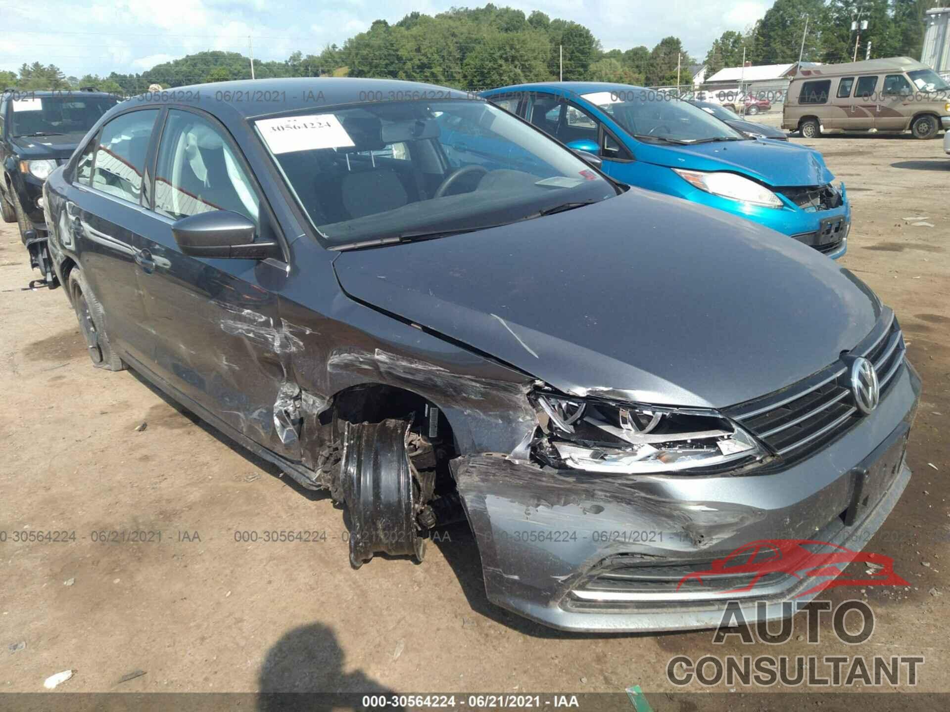 VOLKSWAGEN JETTA 2017 - 3VW2B7AJ0HM406689