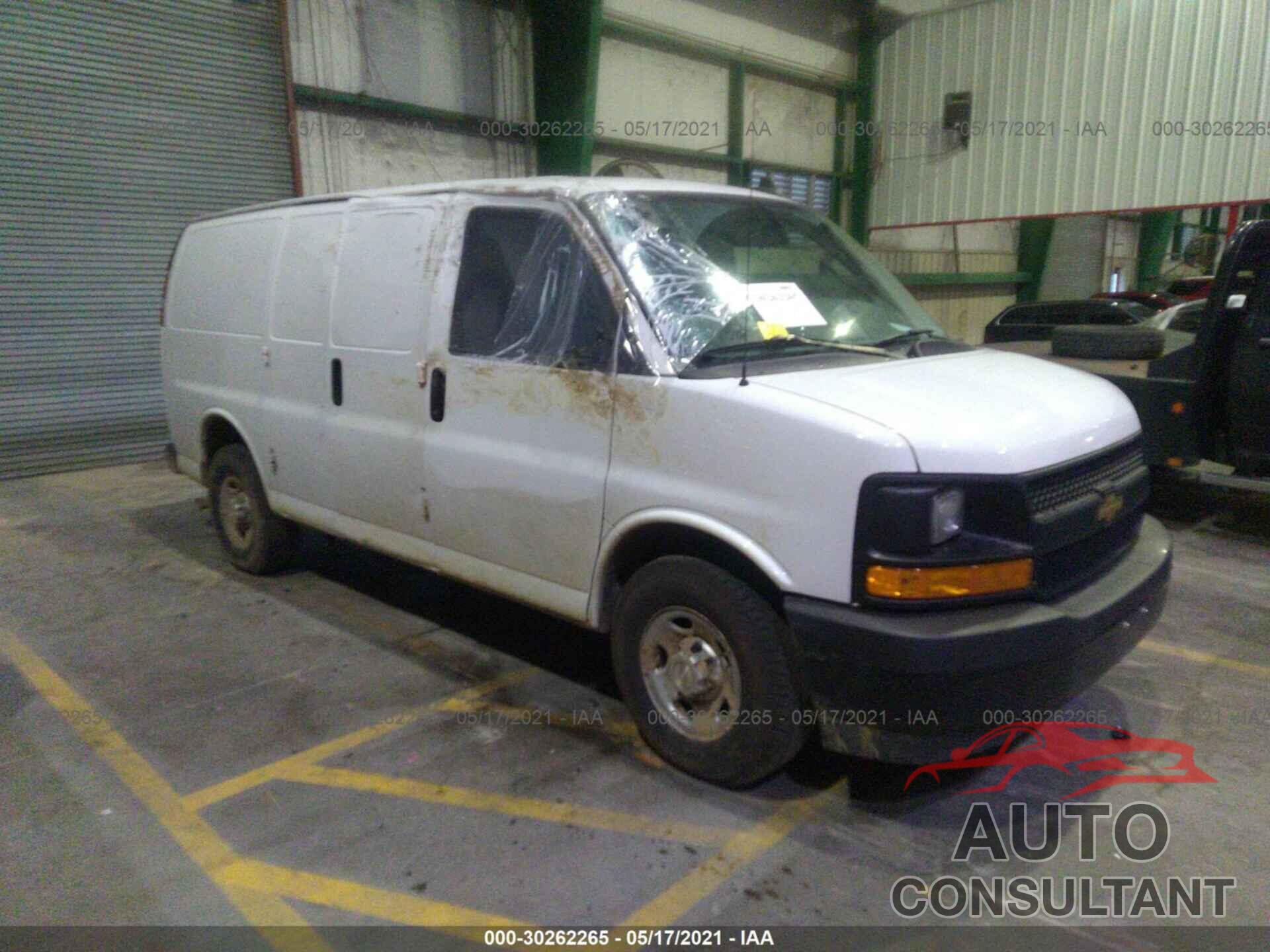 CHEVROLET EXPRESS CARGO VAN 2017 - 1GCWGAFF0H1345297