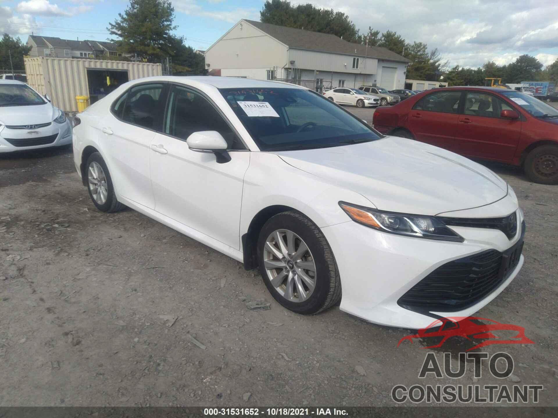TOYOTA CAMRY 2019 - 4T1B11HK5KU262217