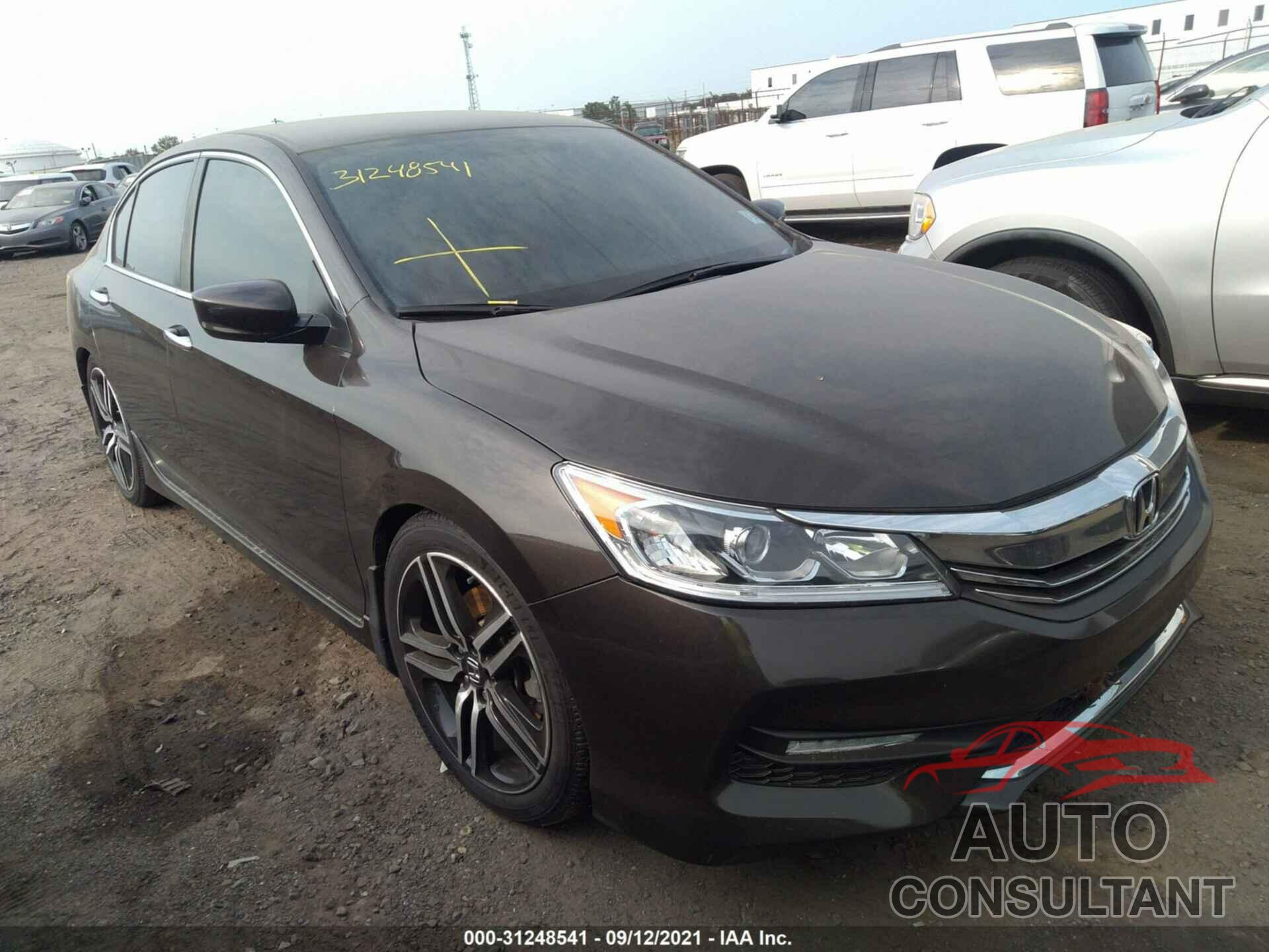 HONDA ACCORD SEDAN 2016 - 1HGCR2F51GA056942