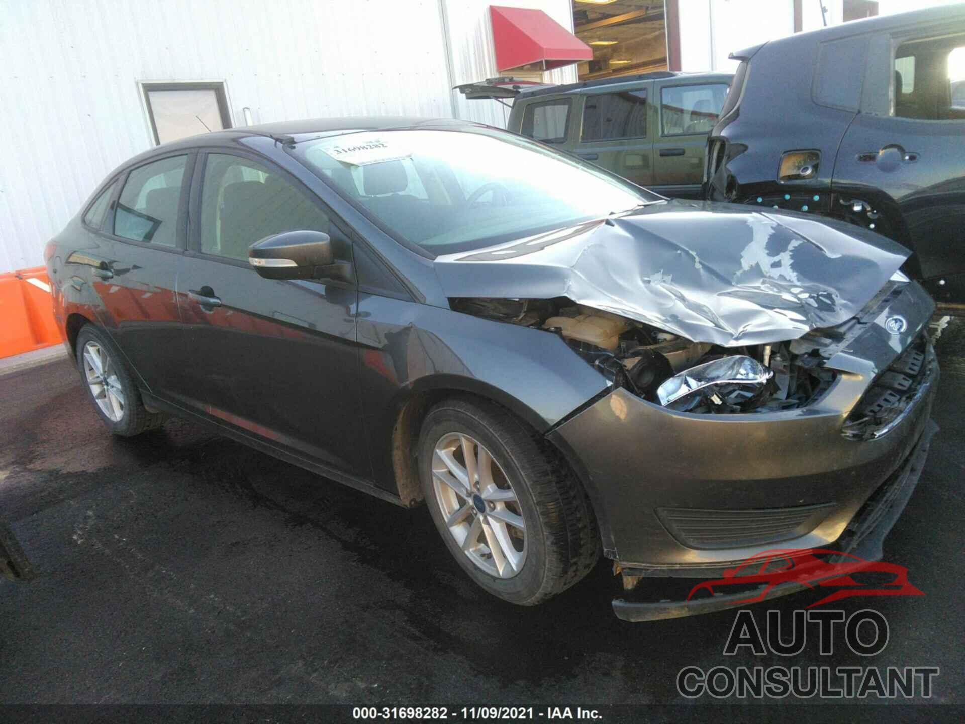 FORD FOCUS 2017 - 1FADP3F29HL347771