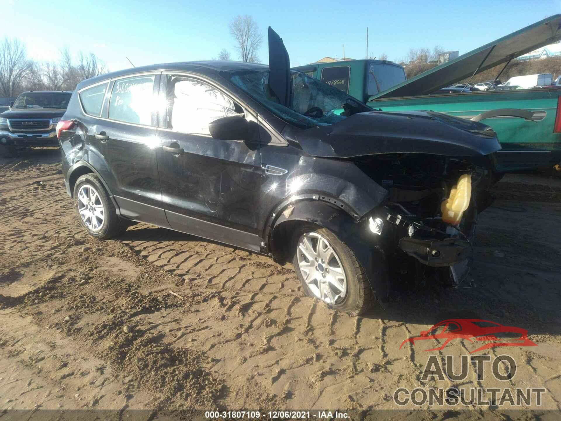 FORD ESCAPE 2016 - 1FMCU0F72GUA05835