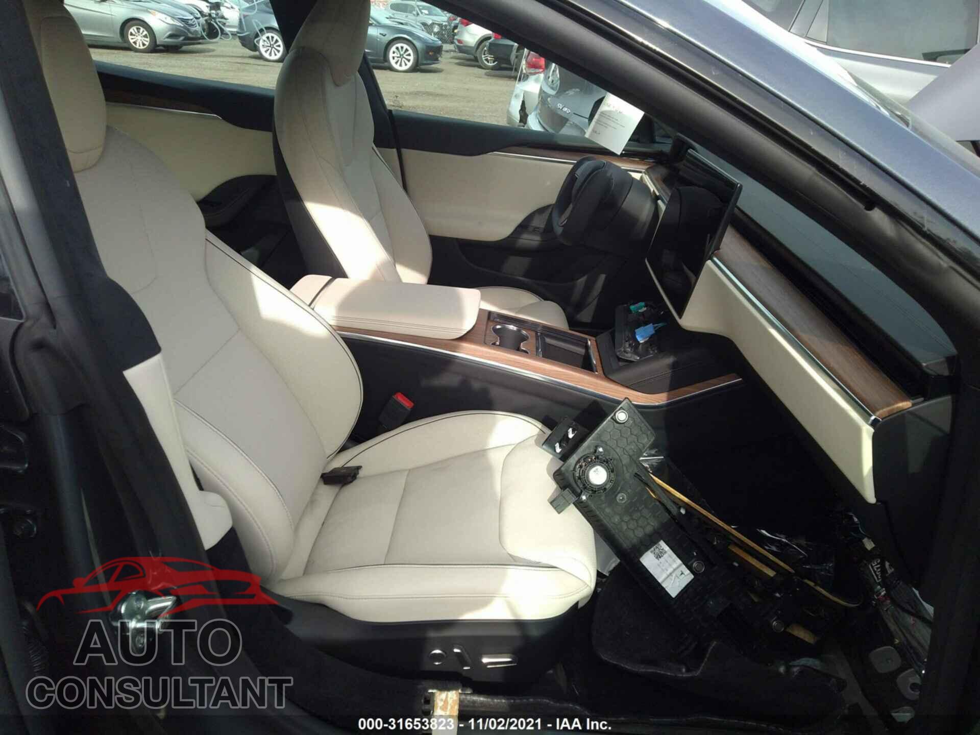 TESLA MODEL S 2021 - 5YJSA1E63MF431481
