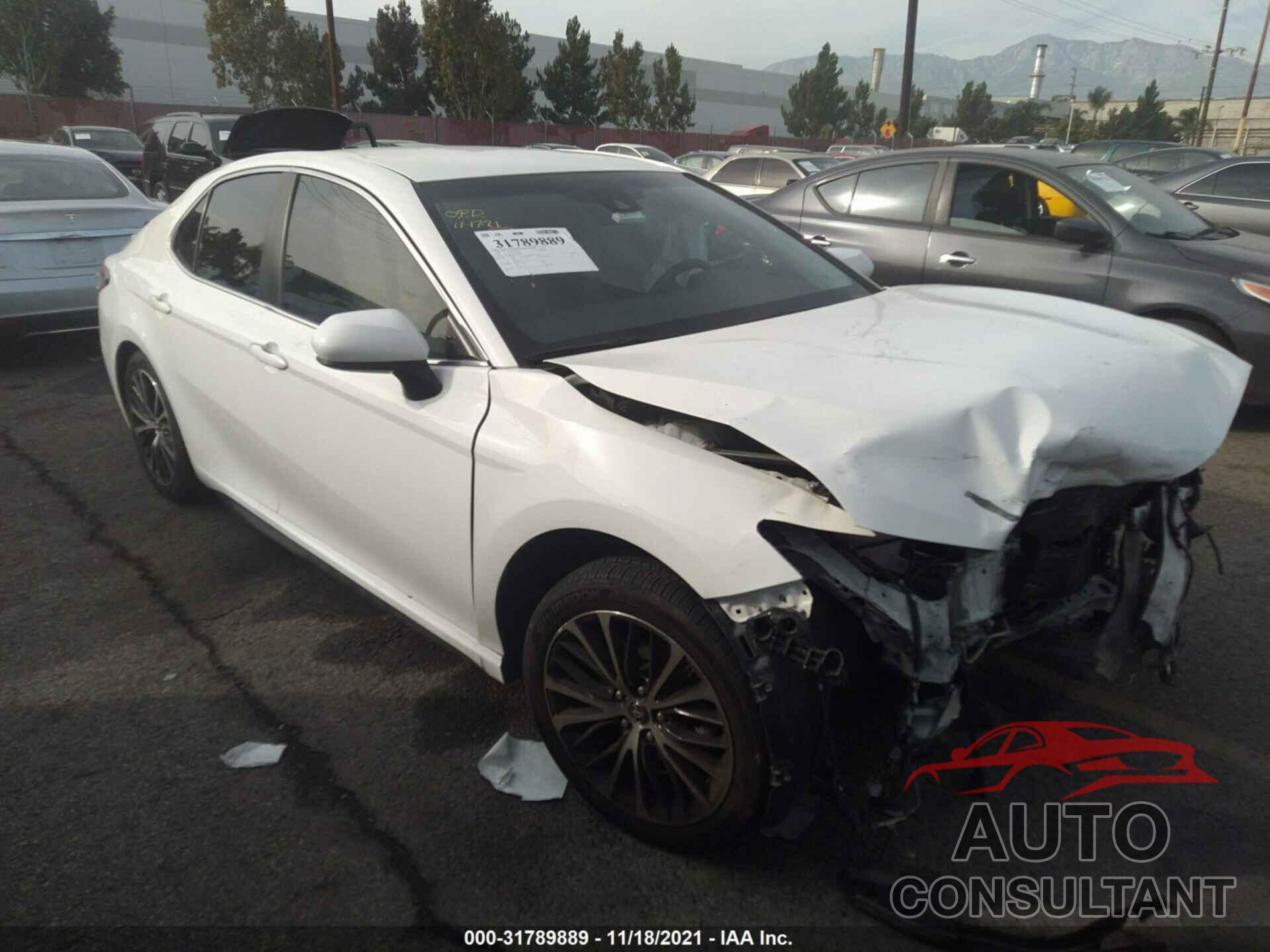 TOYOTA CAMRY 2018 - JTNB11HK6J3040726