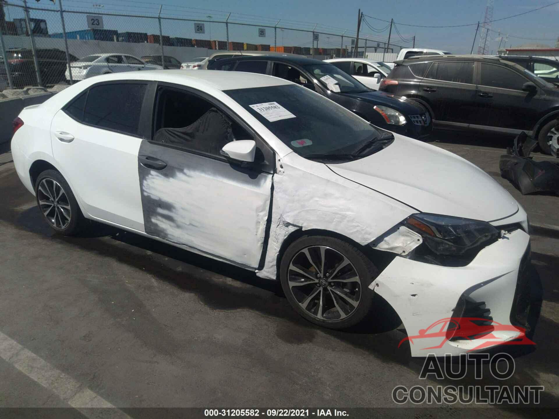 TOYOTA COROLLA 2018 - 5YFBURHE6JP771569