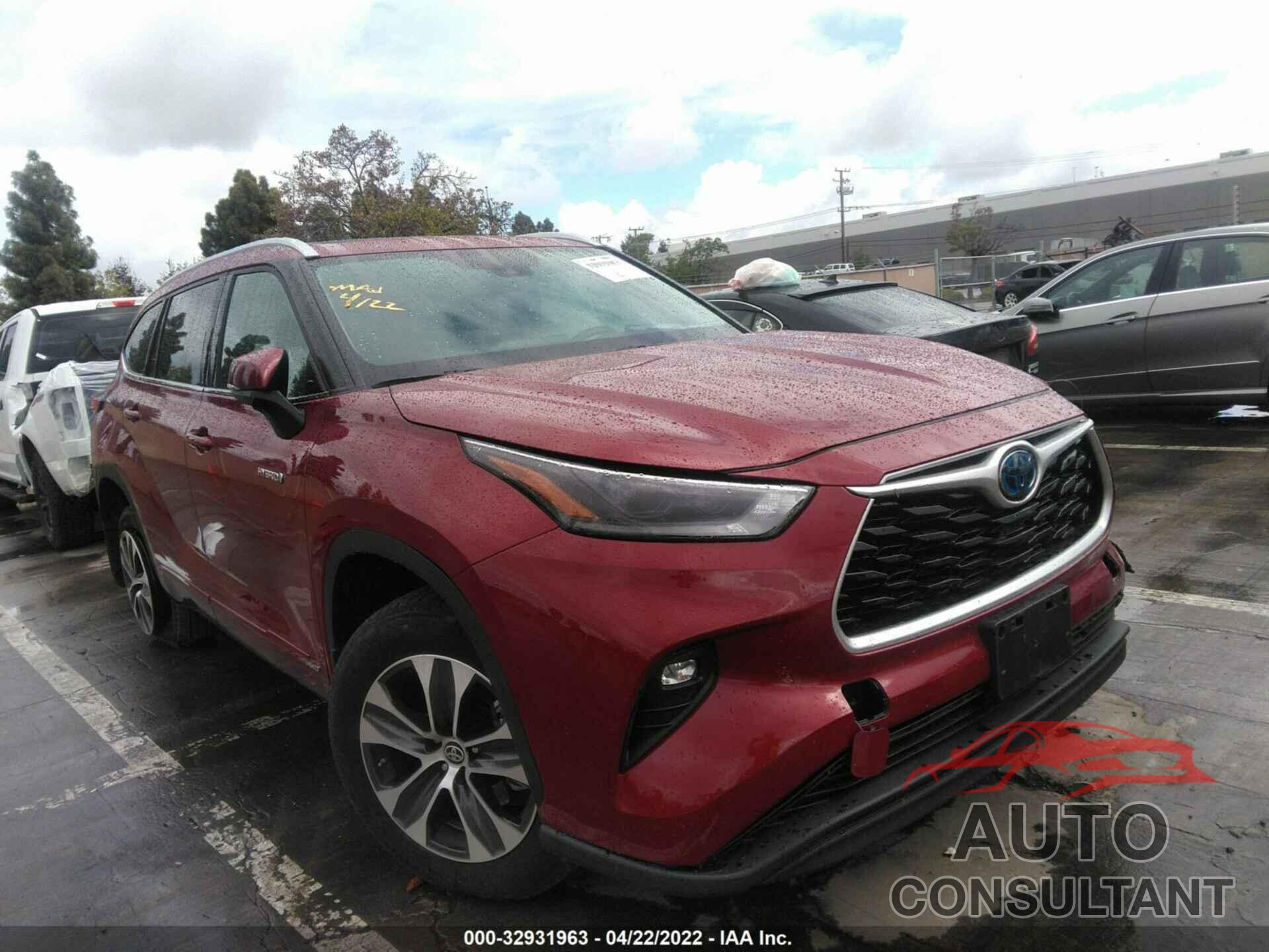 TOYOTA HIGHLANDER 2021 - 5TDHBRCH9MS026604