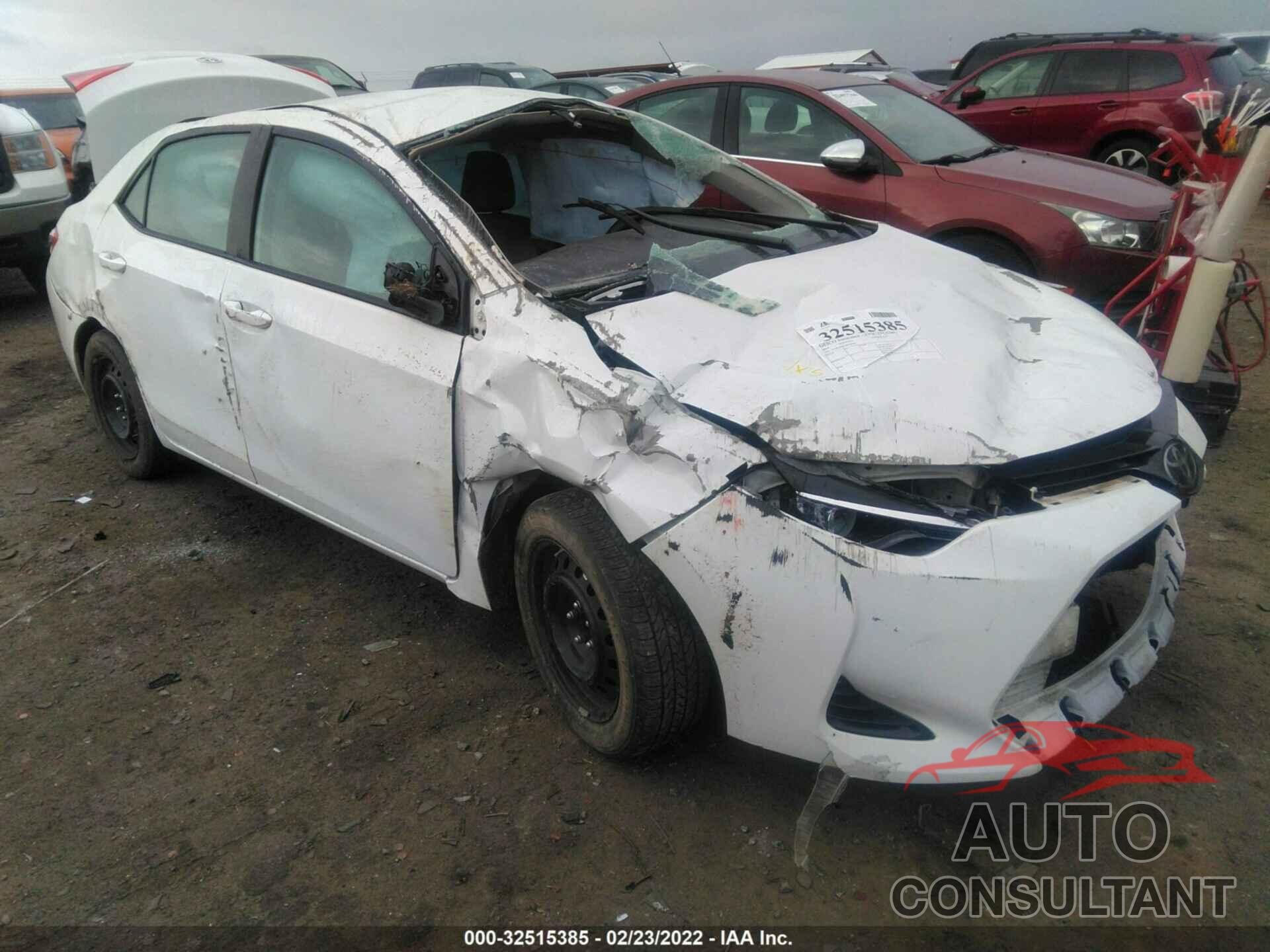 TOYOTA COROLLA 2018 - 5YFBURHE7JP738306