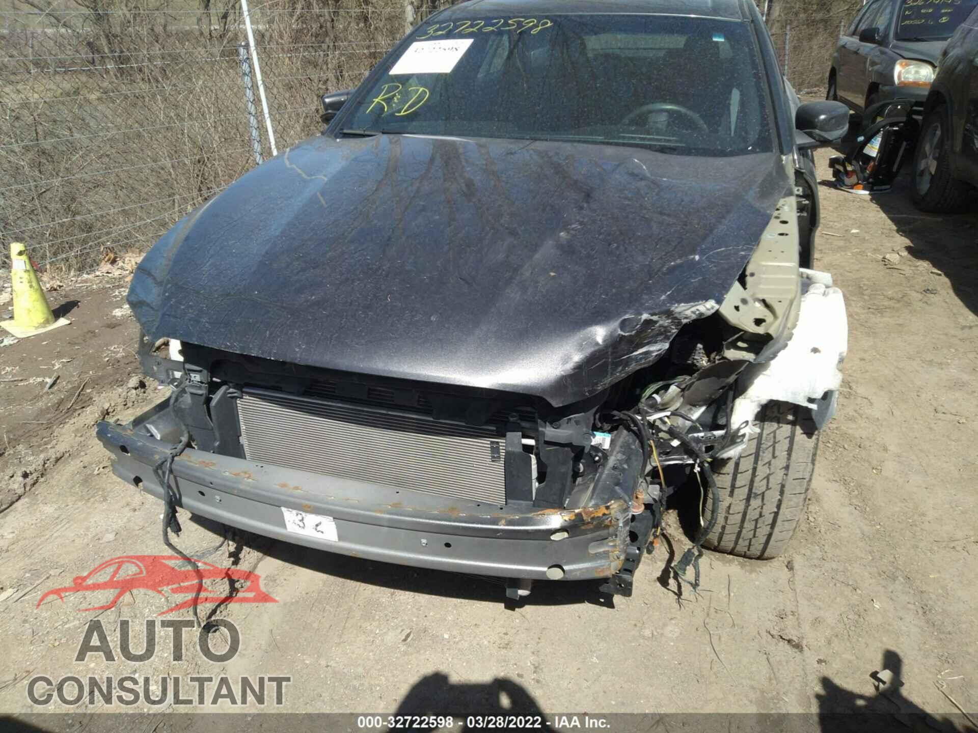 FORD TAURUS 2017 - 1FAHP2E8XHG127596