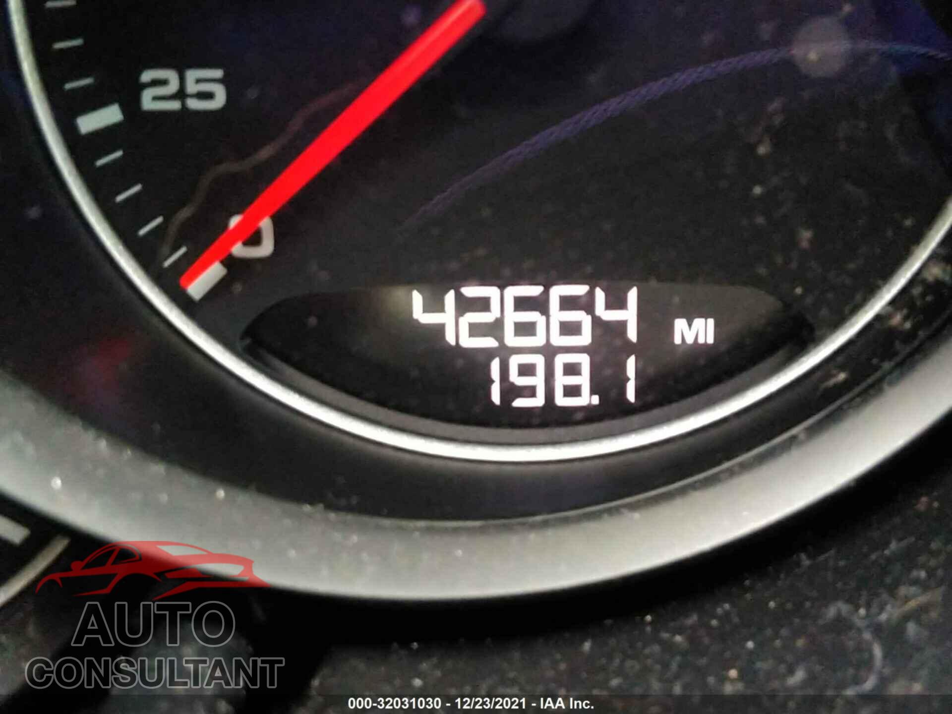 PORSCHE CAYENNE 2018 - WP1AA2A27JKA04466