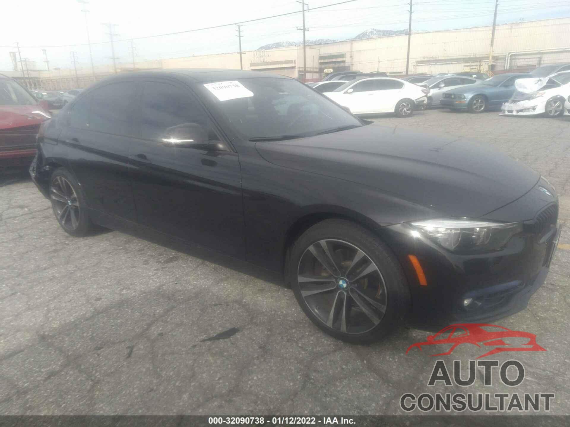 BMW 3 SERIES 2018 - WBA8D9G59JNU66833
