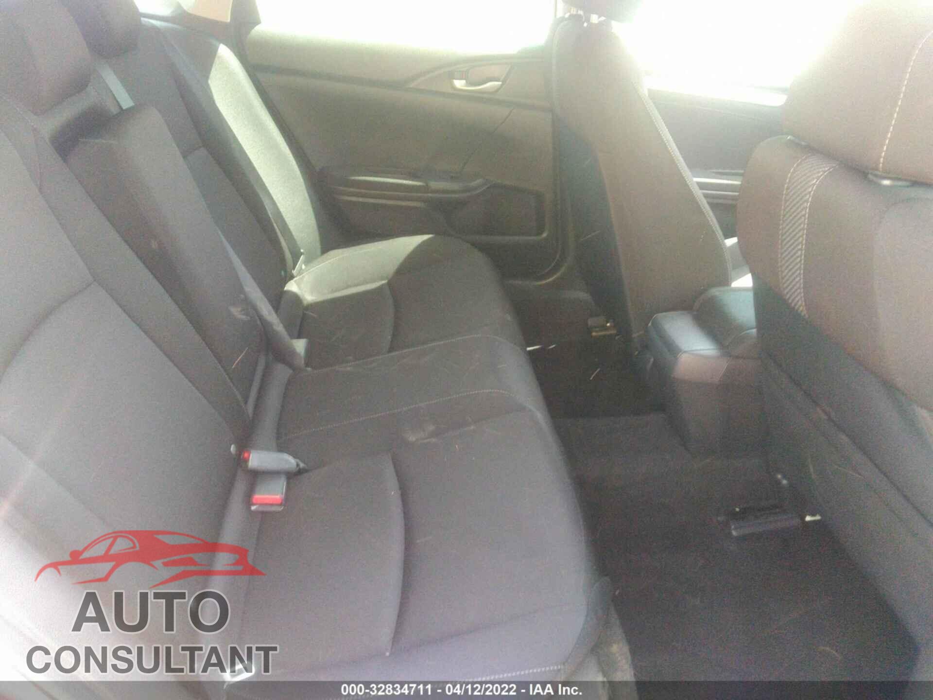 HONDA CIVIC SEDAN 2017 - 19XFC2F74HE032809