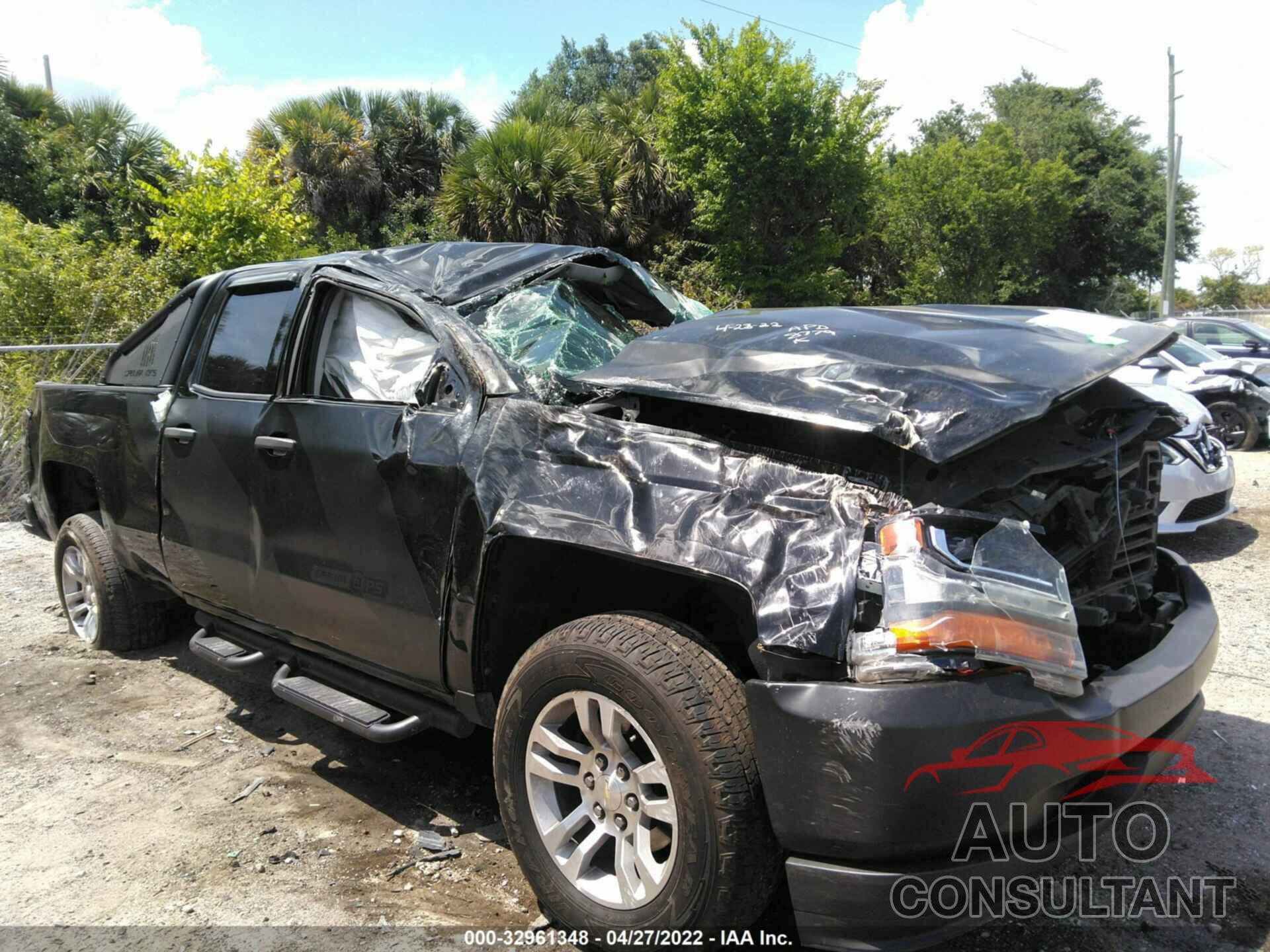 CHEVROLET SILVERADO 1500 2017 - 1GCRCNEC4HZ268779