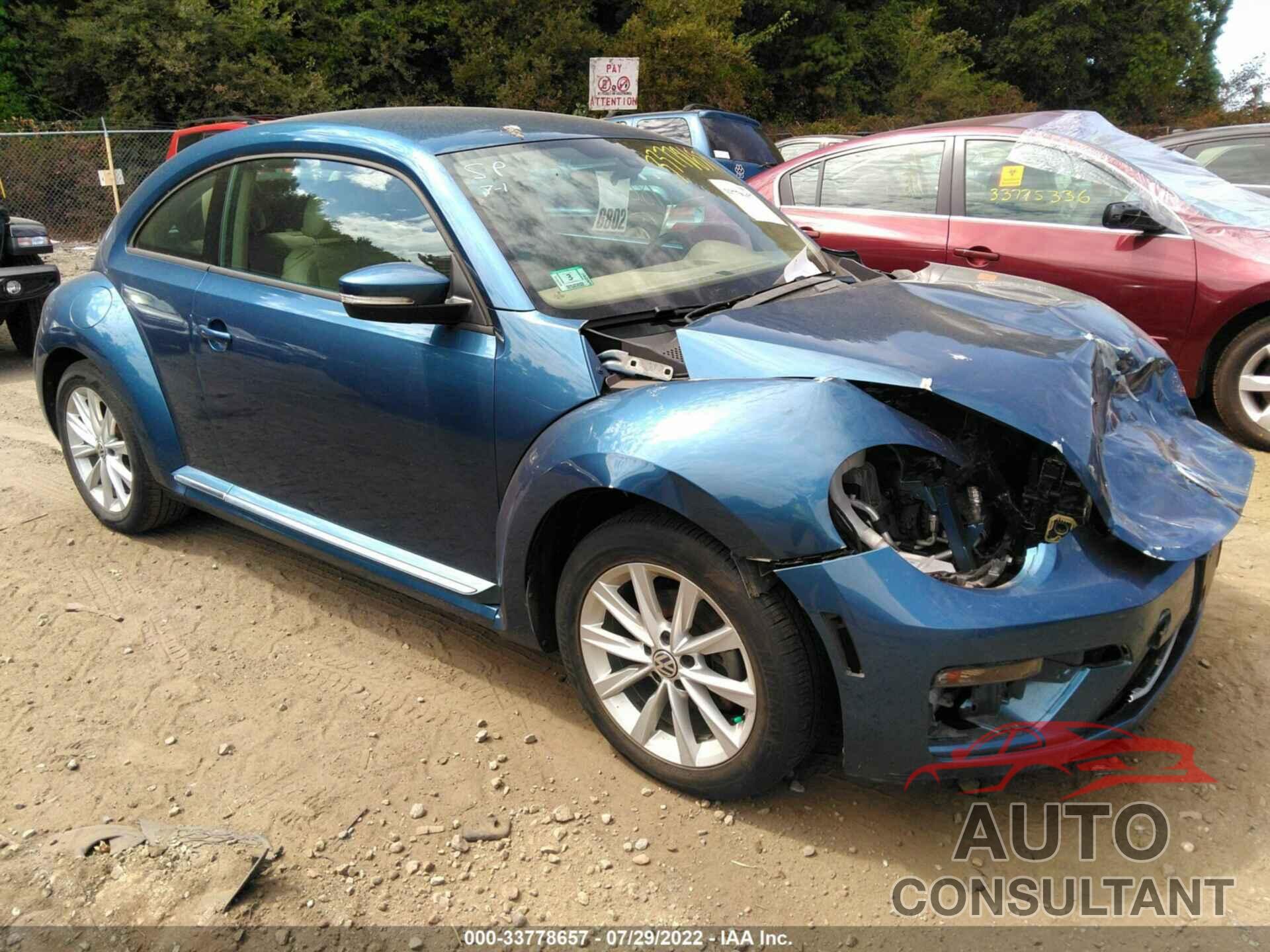 VOLKSWAGEN BEETLE 2017 - 3VWJ17AT3HM619670