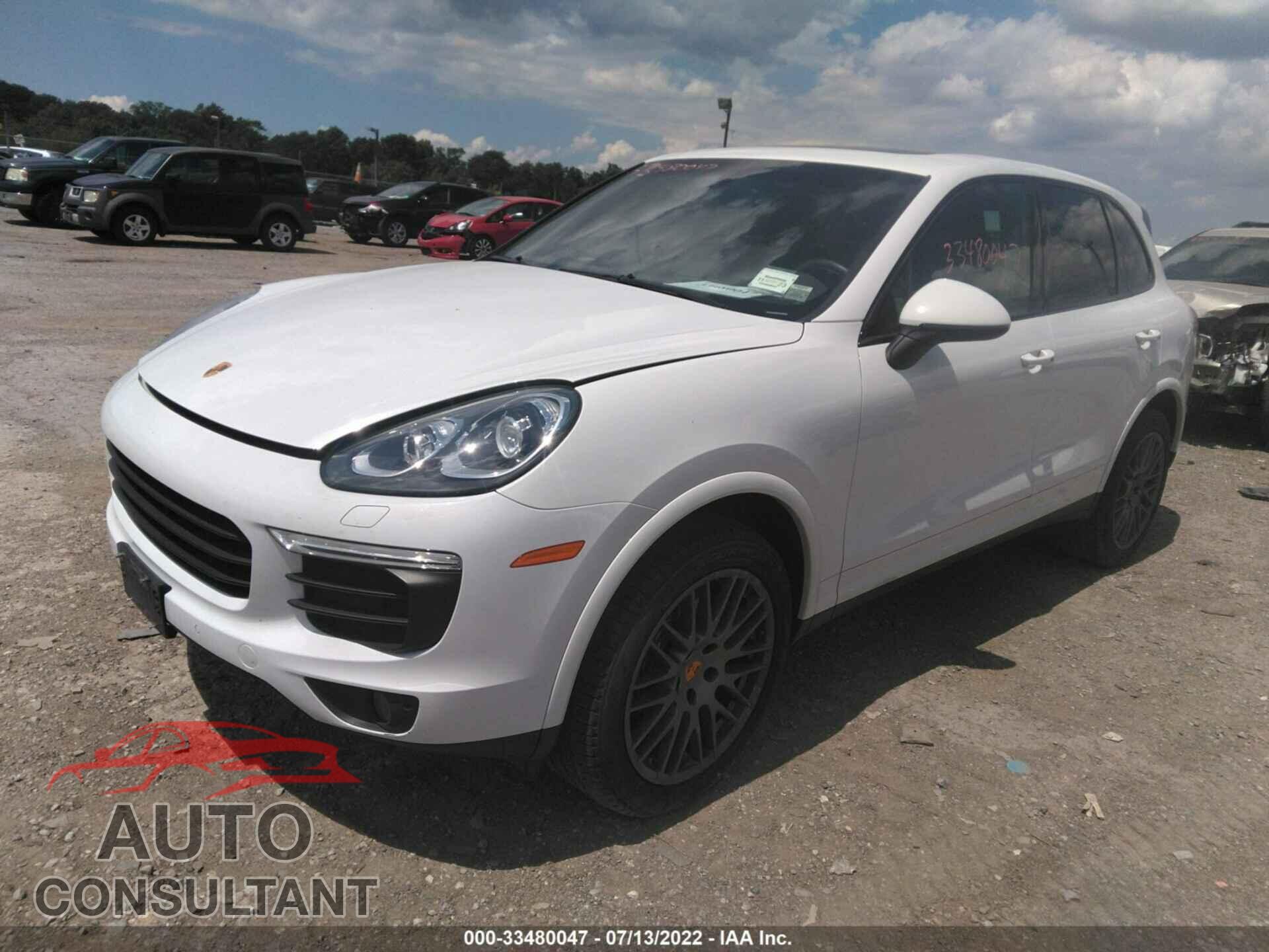 PORSCHE CAYENNE 2017 - WP1AA2A25HKA86286