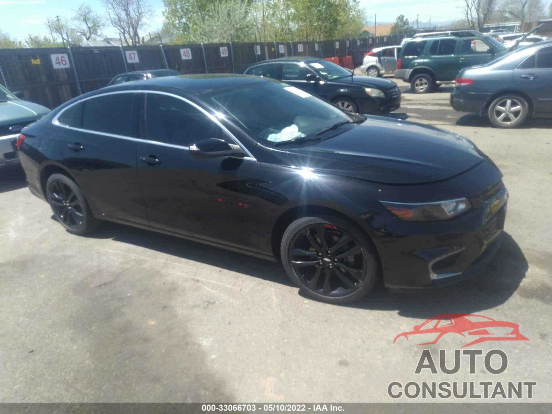 CHEVROLET MALIBU 2018 - 1G1ZD5ST8JF118014