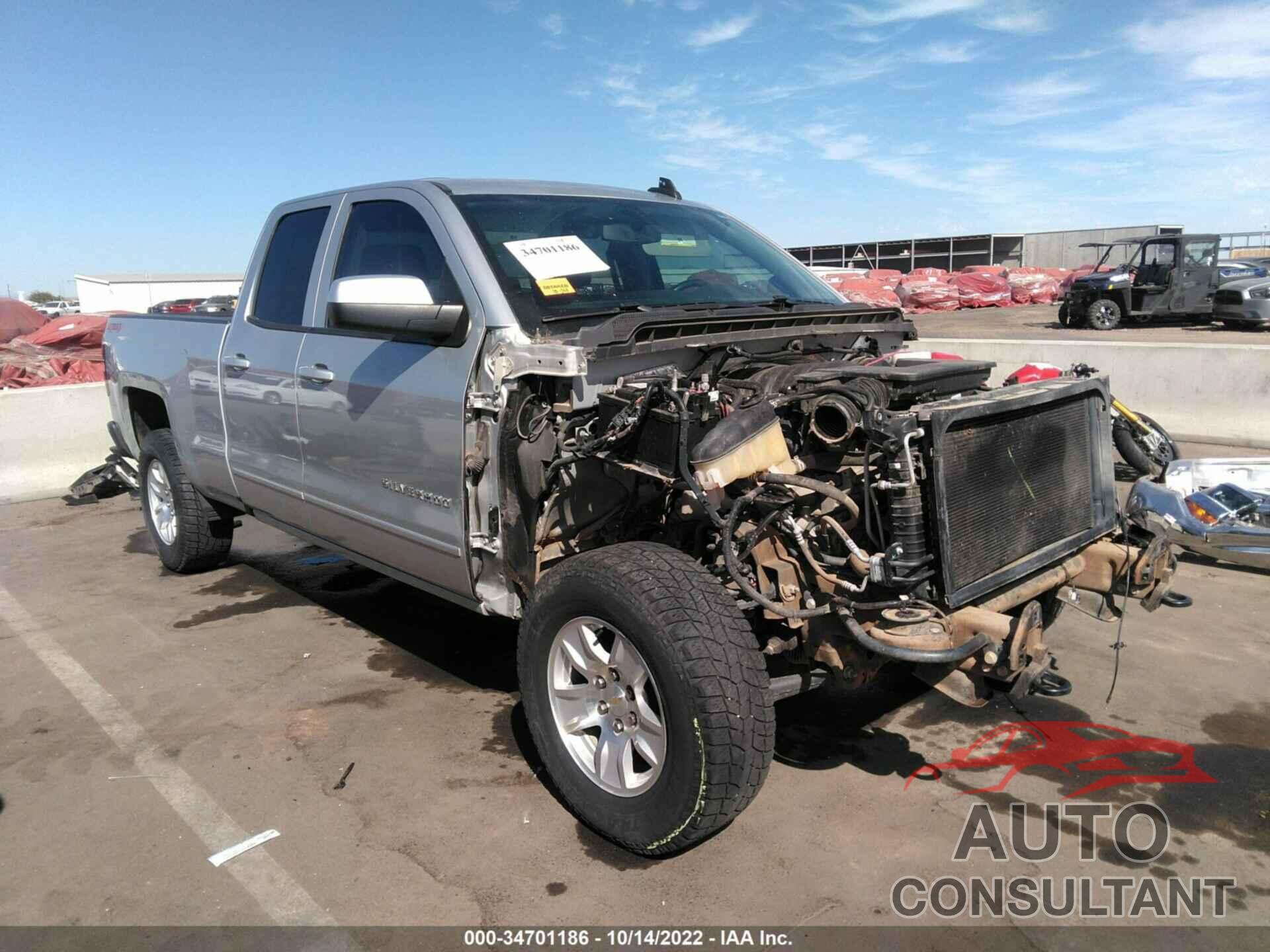 CHEVROLET SILVERADO 1500 2018 - 1GCVKREC4JZ150746