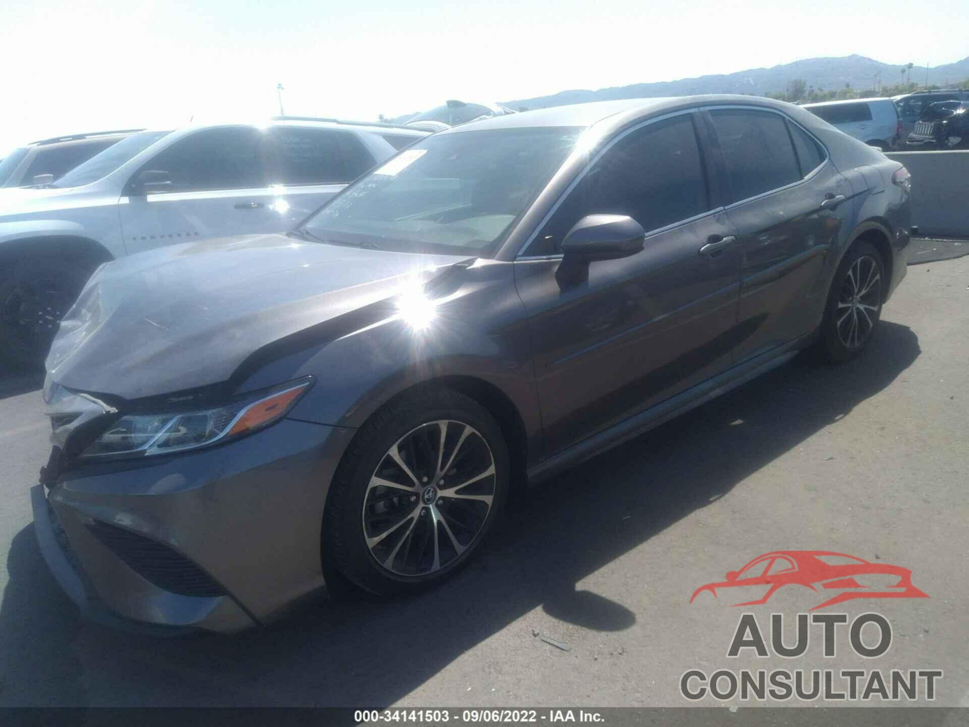 TOYOTA CAMRY 2019 - 4T1B11HK0KU696478