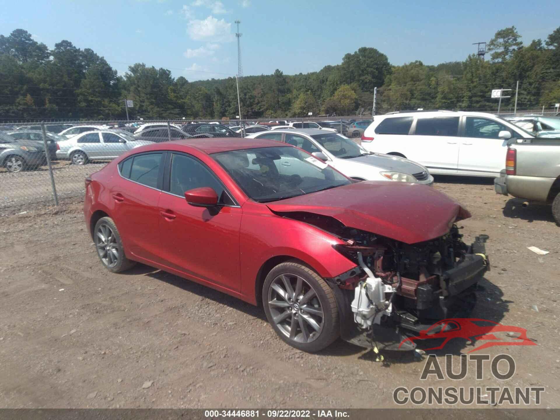 MAZDA MAZDA3 4-DOOR 2018 - 3MZBN1V34JM260870