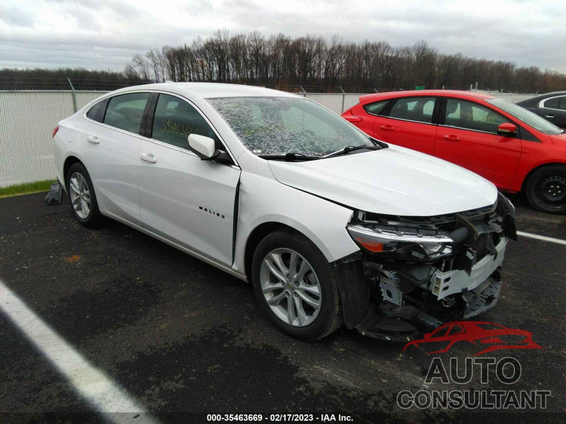 CHEVROLET MALIBU 2018 - 1G1ZD5ST1JF146320