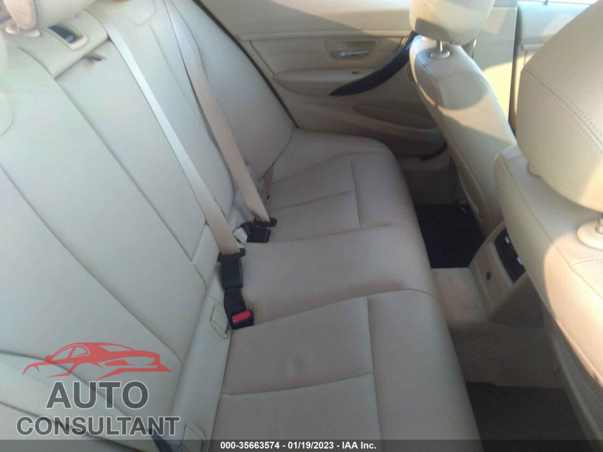 BMW 3 SERIES 2015 - WBA3A5G58FNS83247